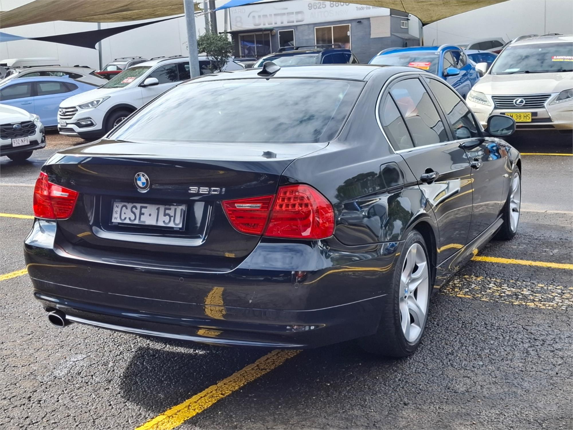 2011 BMW 3 E90 MY11 20i LIFESTYLE 6 SP AUTOMATIC STEPTRONIC 4D SEDAN