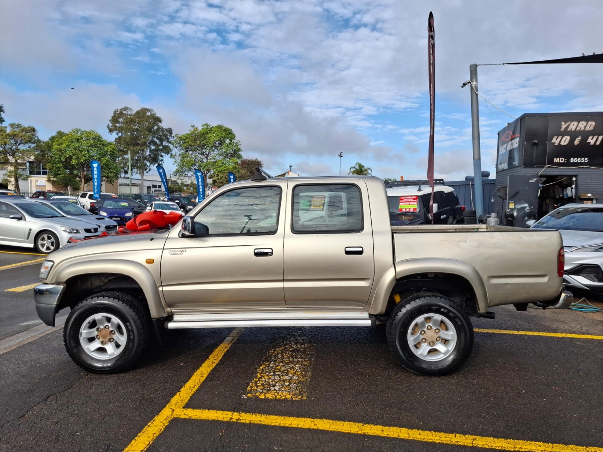 2005 TOYOTA HILUX KUN26R SR5 (4x4) 5 SP MANUAL DUAL CAB P/UP