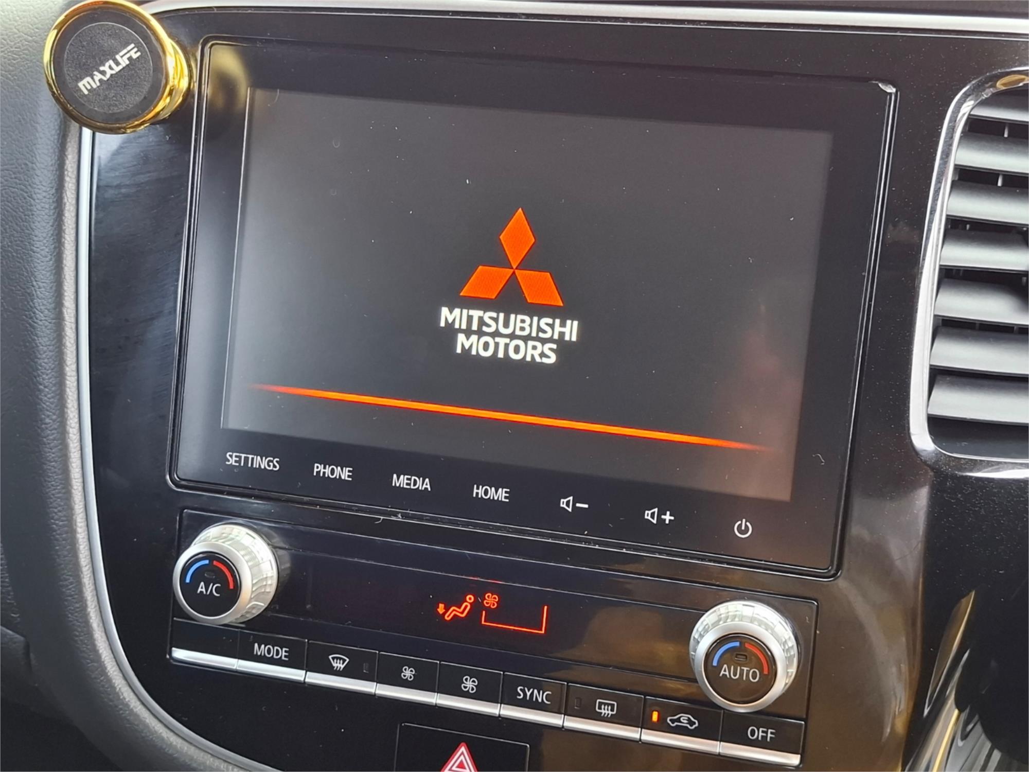 2019 MITSUBISHI OUTLANDER ZL MY19 LS 7 SEAT (AWD) CONTINUOUS VARIABLE 4D WAGON