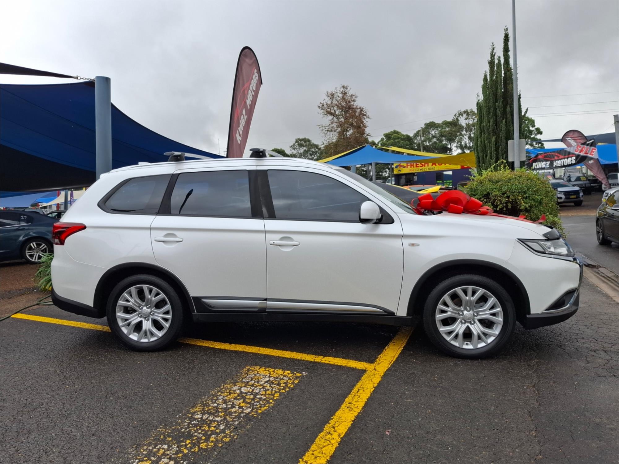 2019 MITSUBISHI OUTLANDER ZL MY19 LS 7 SEAT (AWD) CONTINUOUS VARIABLE 4D WAGON