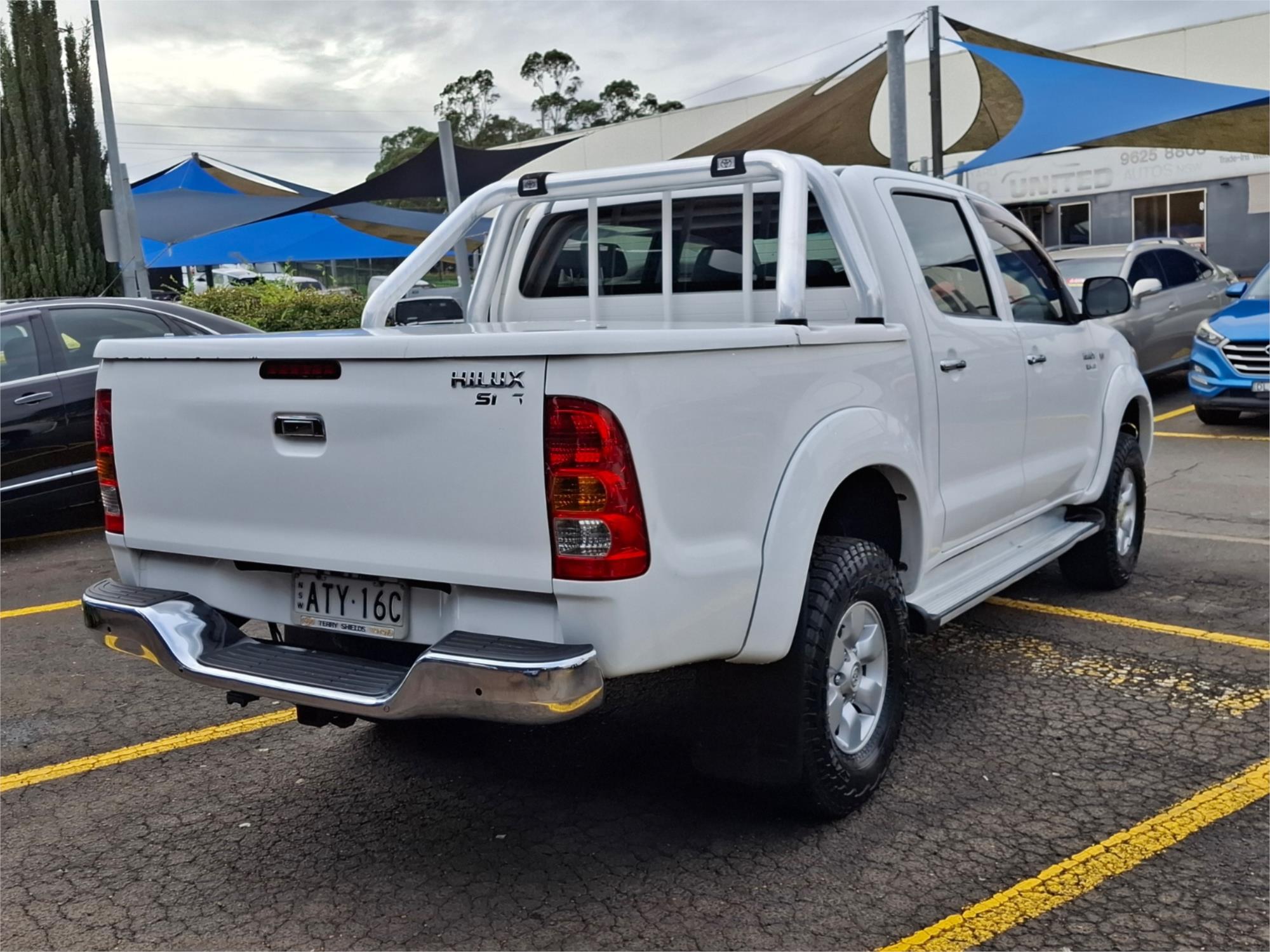 2005 TOYOTA HILUX GGN25R SR5 (4x4) 5 SP AUTOMATIC DUAL CAB P/UP