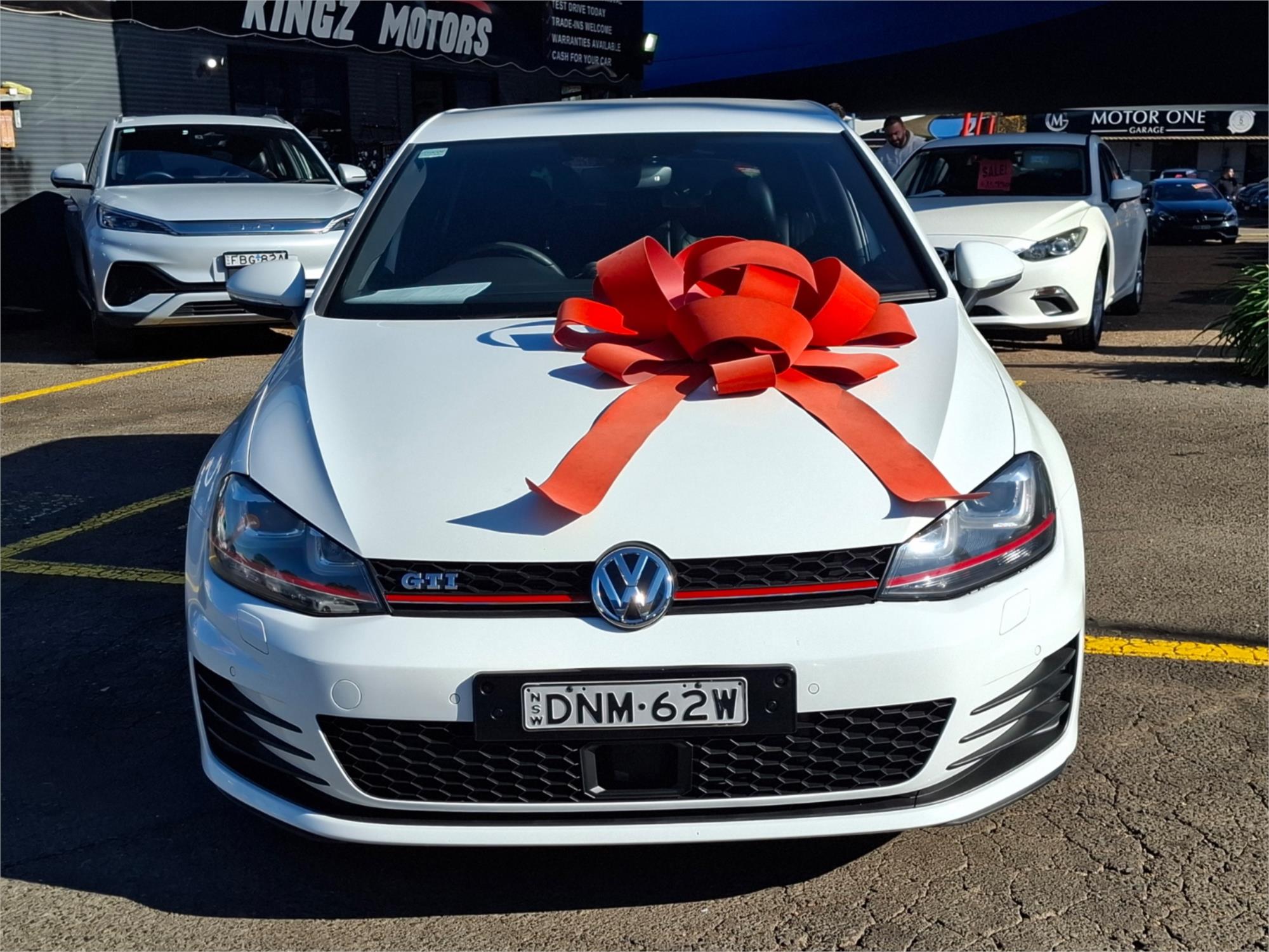 2017 VOLKSWAGEN GOLF AU MY17 GTI 6 SP AUTO DIRECT SHIFT 5D HATCHBACK