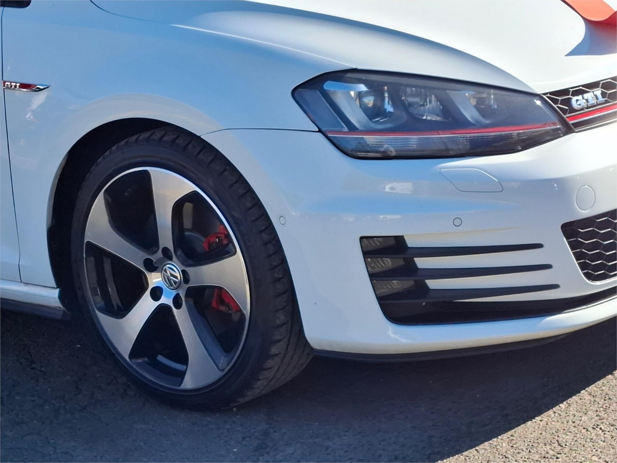 2017 VOLKSWAGEN GOLF AU MY17 GTI 6 SP AUTO DIRECT SHIFT 5D HATCHBACK