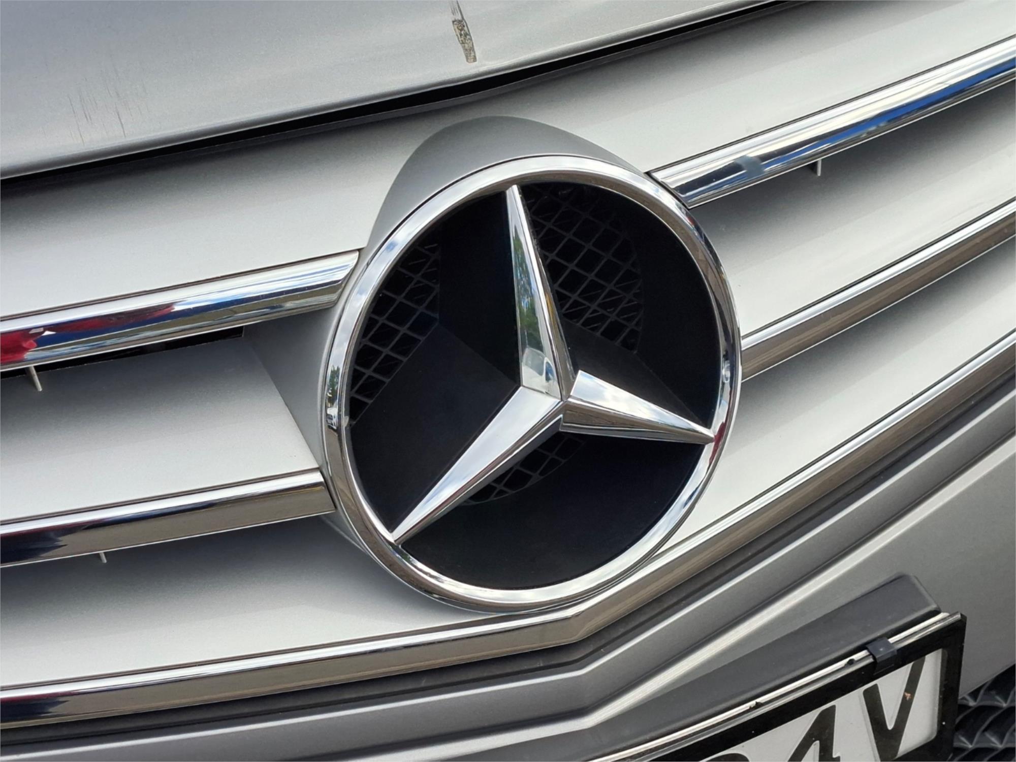 2013 MERCEDES-BENZ C250 W204 MY12 BE 7 SP AUTOMATIC G-TRONIC SEDAN