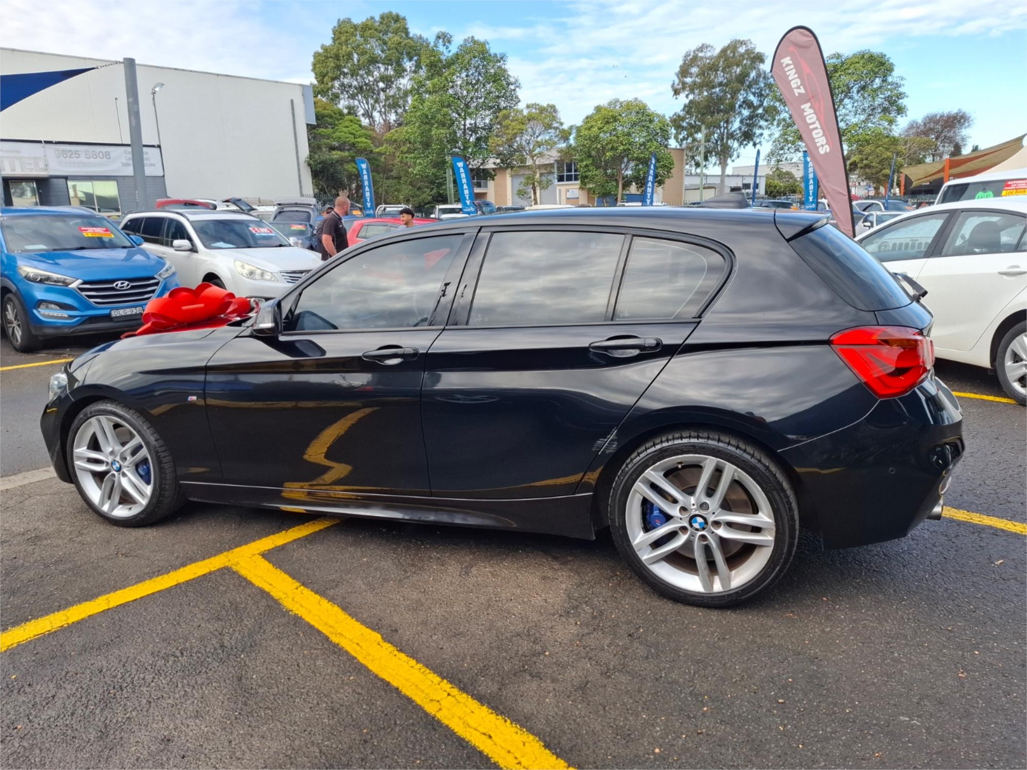 2015 BMW 1 F20 LCI 25i SPORT LINE 8 SP AUTOMATIC 5D HATCHBACK