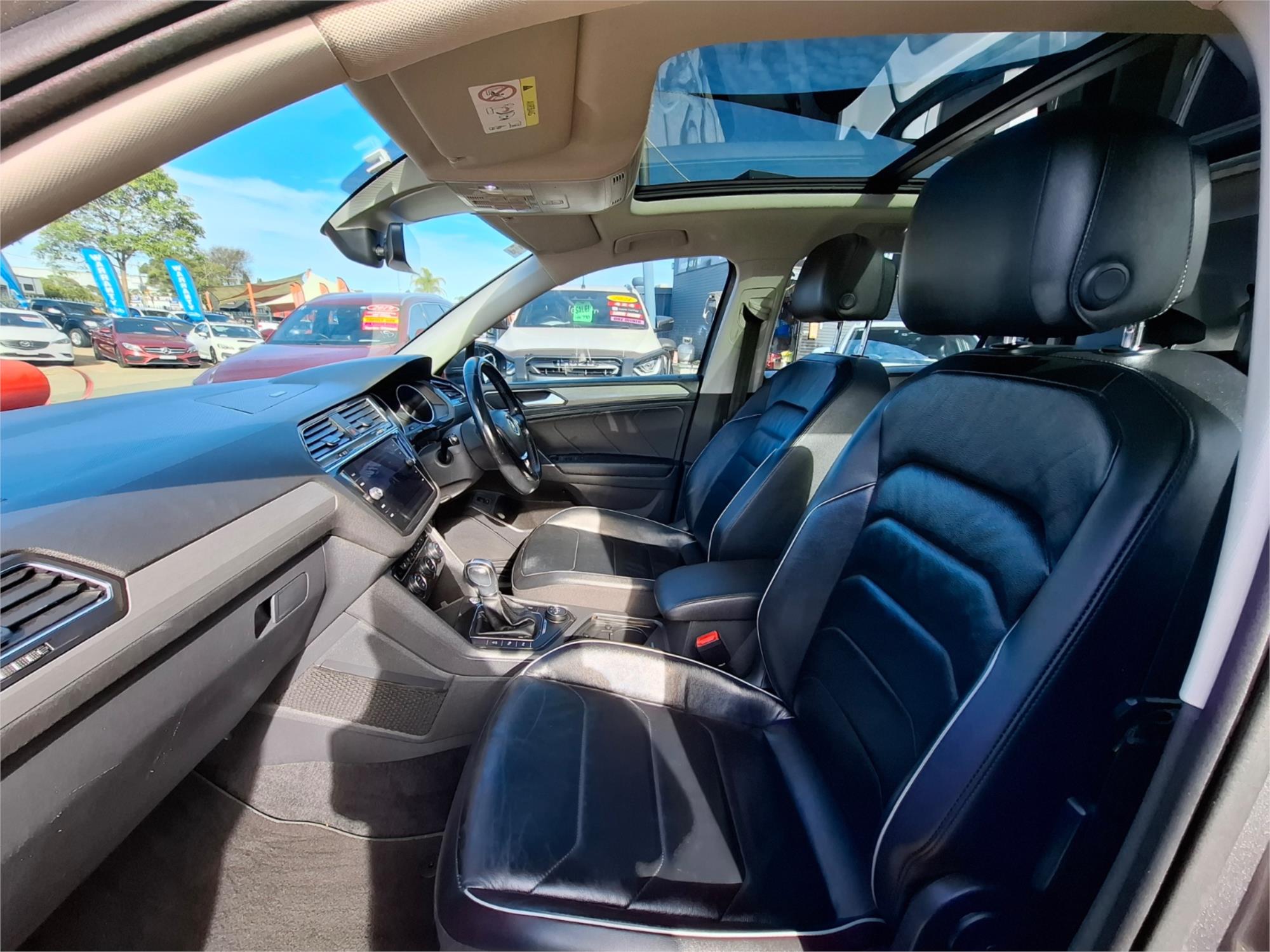 2018 VOLKSWAGEN TIGUAN 5NA MY18 132 TSI COMFORTLINE 7 SP AUTO DIRECT SHIFT 4D WAGON