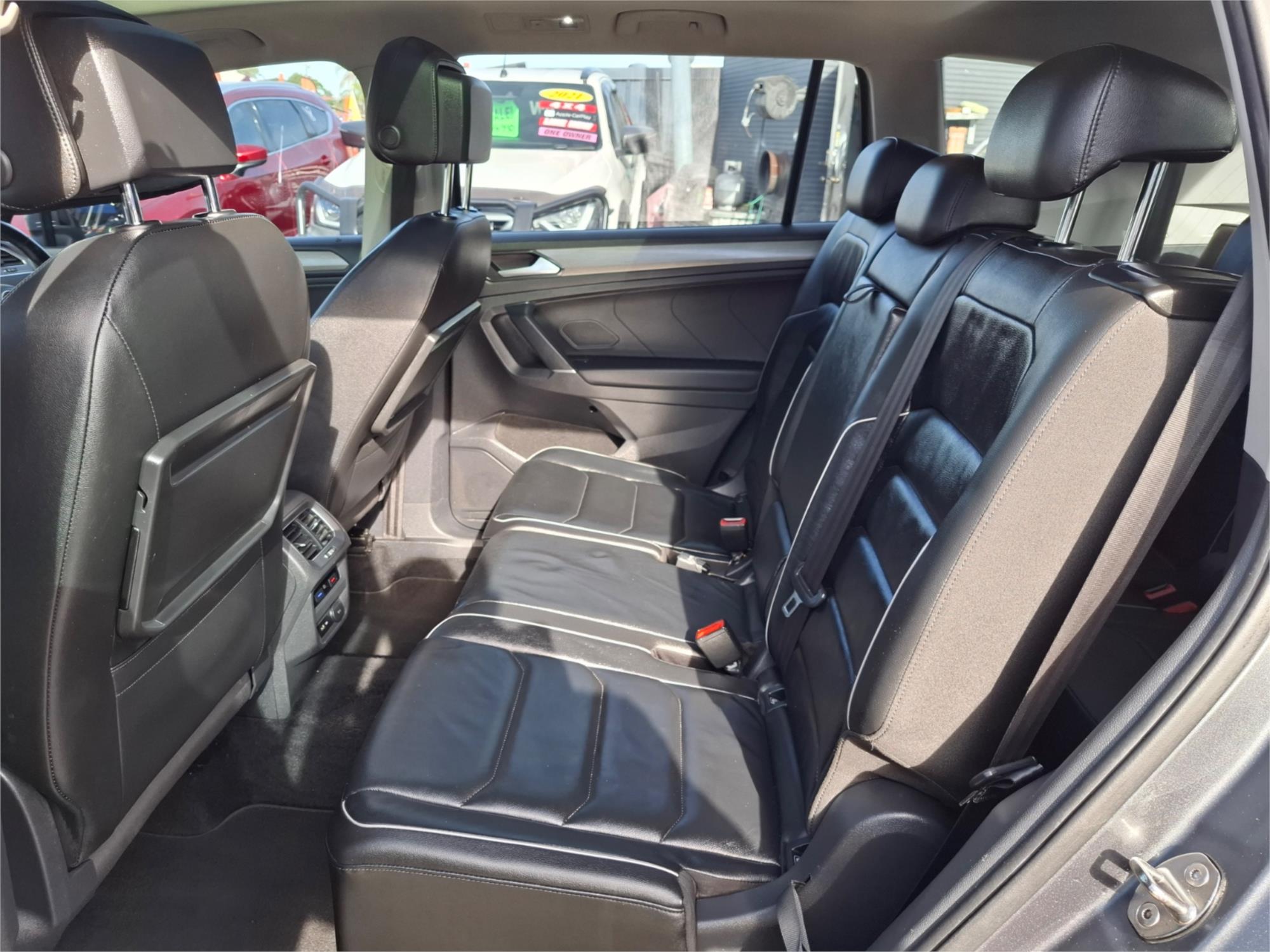 2018 VOLKSWAGEN TIGUAN 5NA MY18 132 TSI COMFORTLINE 7 SP AUTO DIRECT SHIFT 4D WAGON