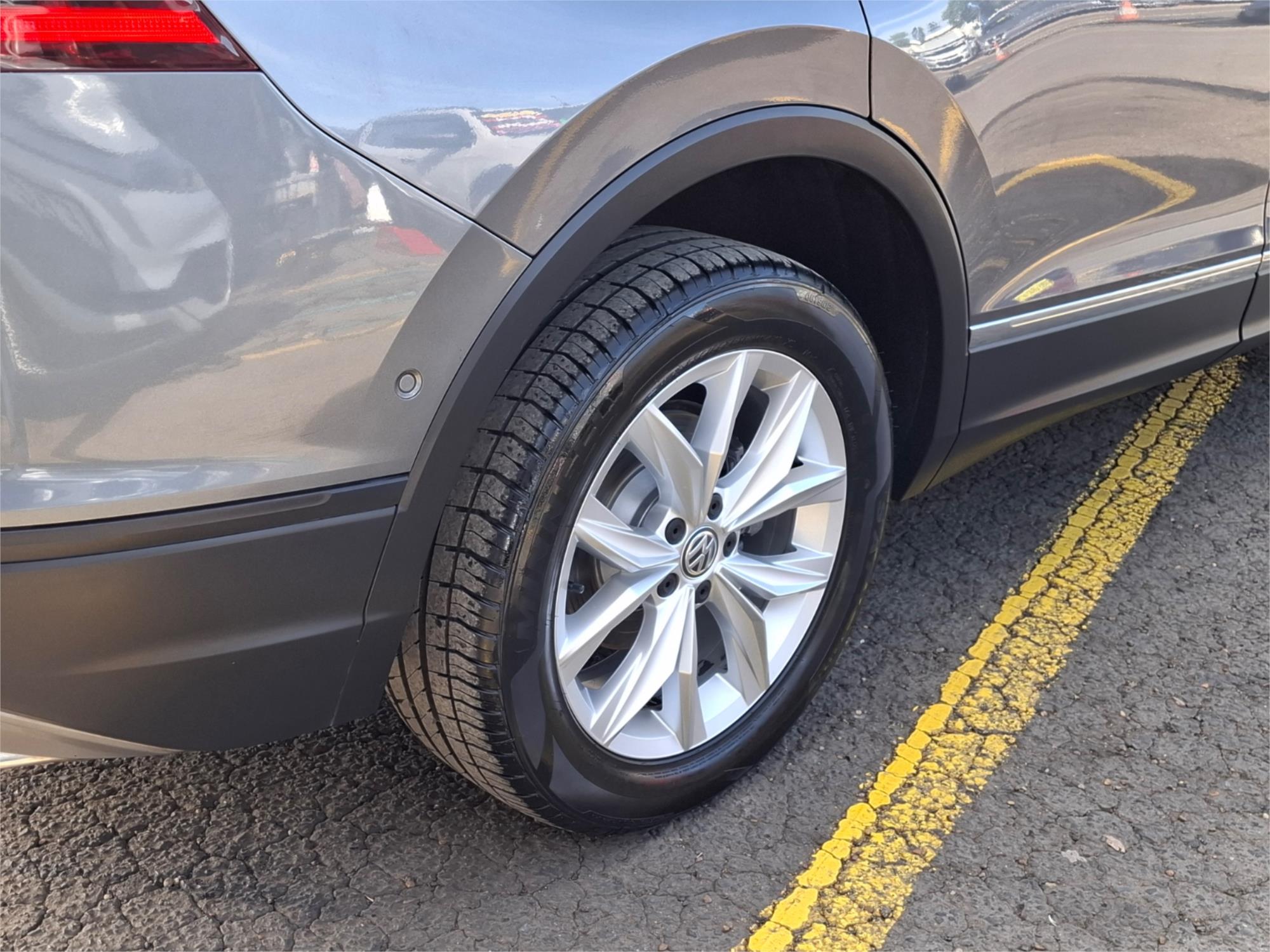2018 VOLKSWAGEN TIGUAN 5NA MY18 132 TSI COMFORTLINE 7 SP AUTO DIRECT SHIFT 4D WAGON