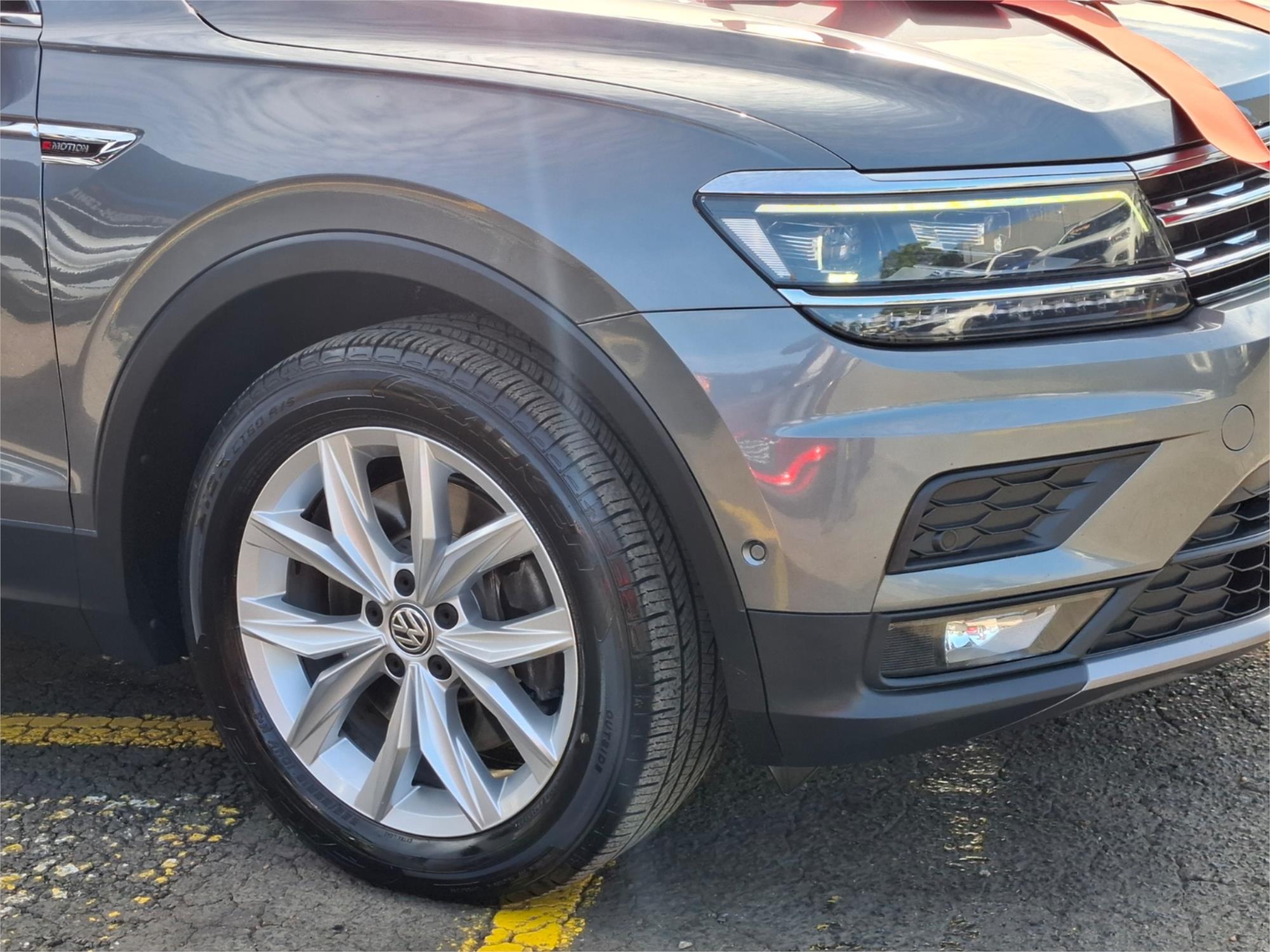 2018 VOLKSWAGEN TIGUAN 5NA MY18 132 TSI COMFORTLINE 7 SP AUTO DIRECT SHIFT 4D WAGON