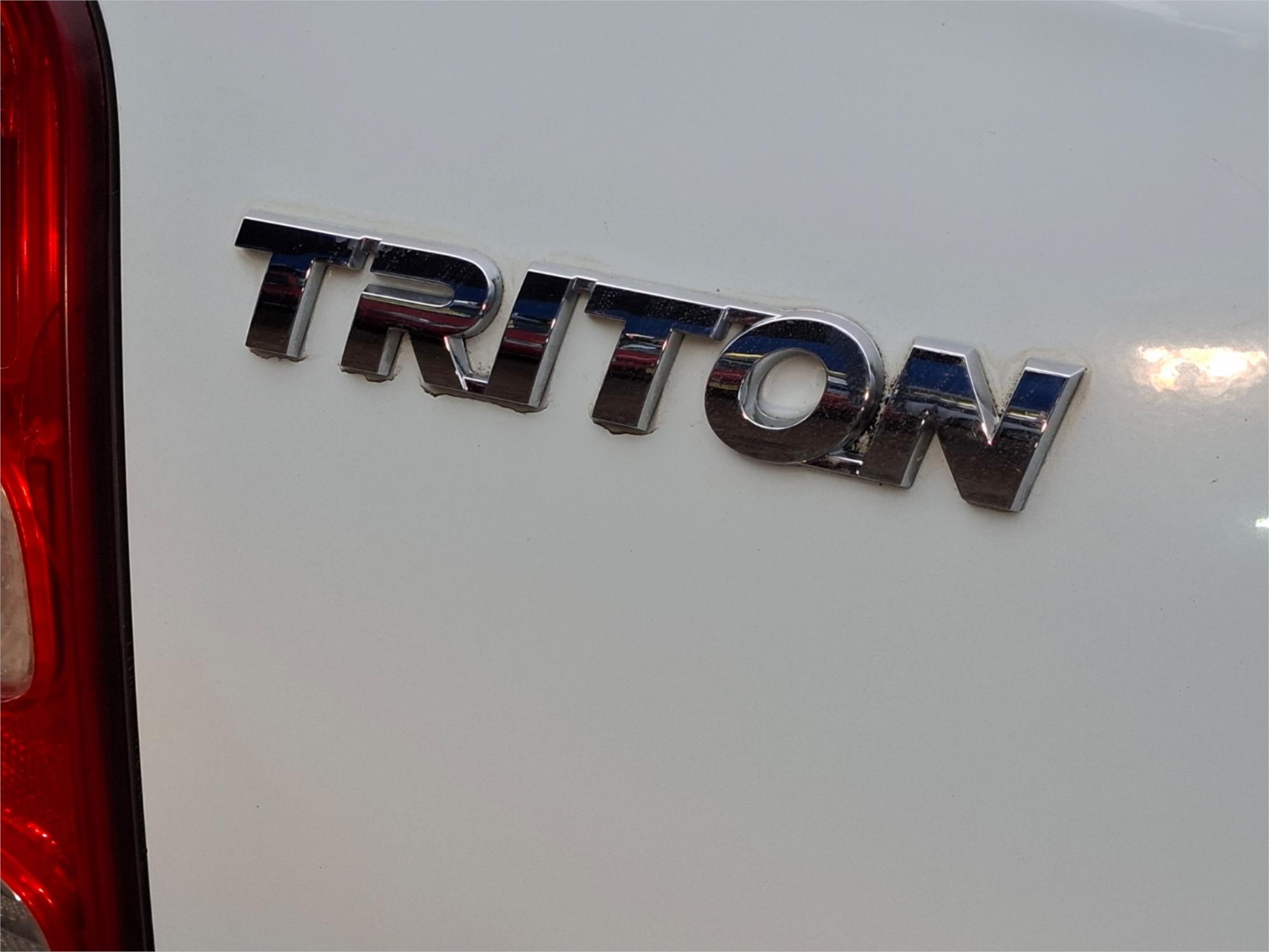 2018 MITSUBISHI TRITON MQ MY18 GLX (4x4) 5 SP AUTOMATIC DUAL CAB UTILITY