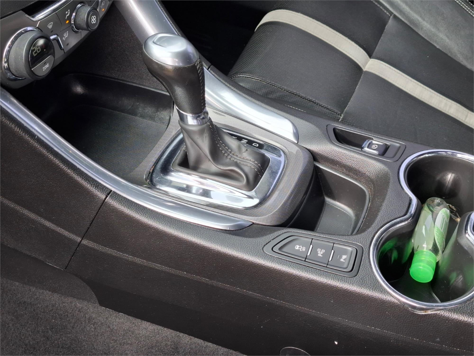2013 HOLDEN CALAIS VF V 6 SP AUTOMATIC 4D SEDAN