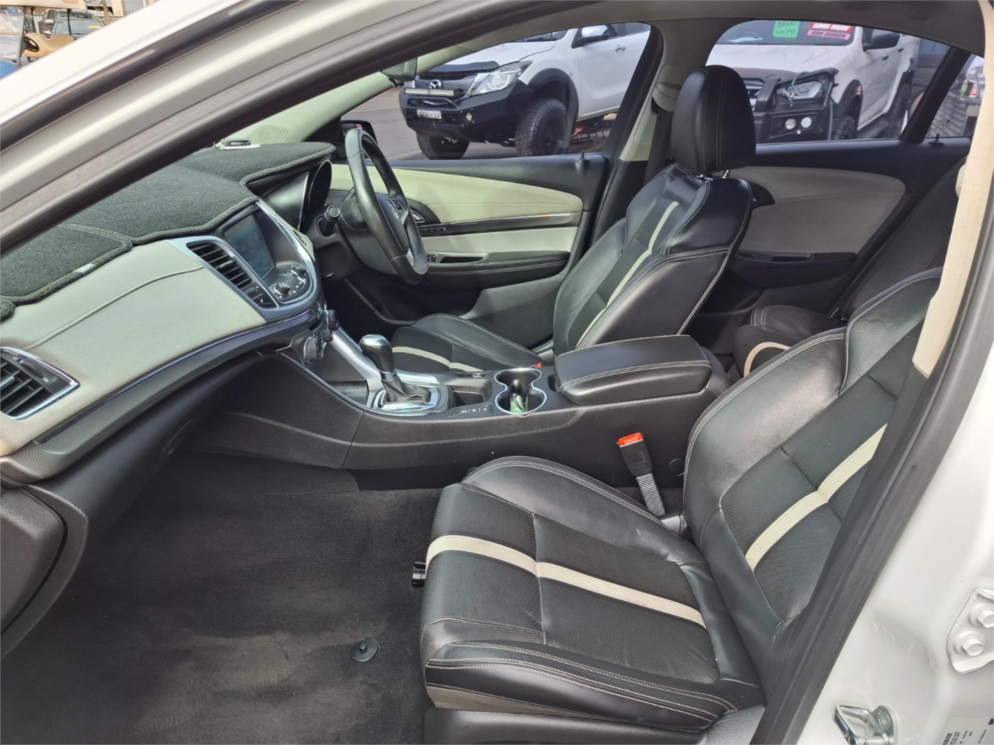 2013 HOLDEN CALAIS VF V 6 SP AUTOMATIC 4D SEDAN