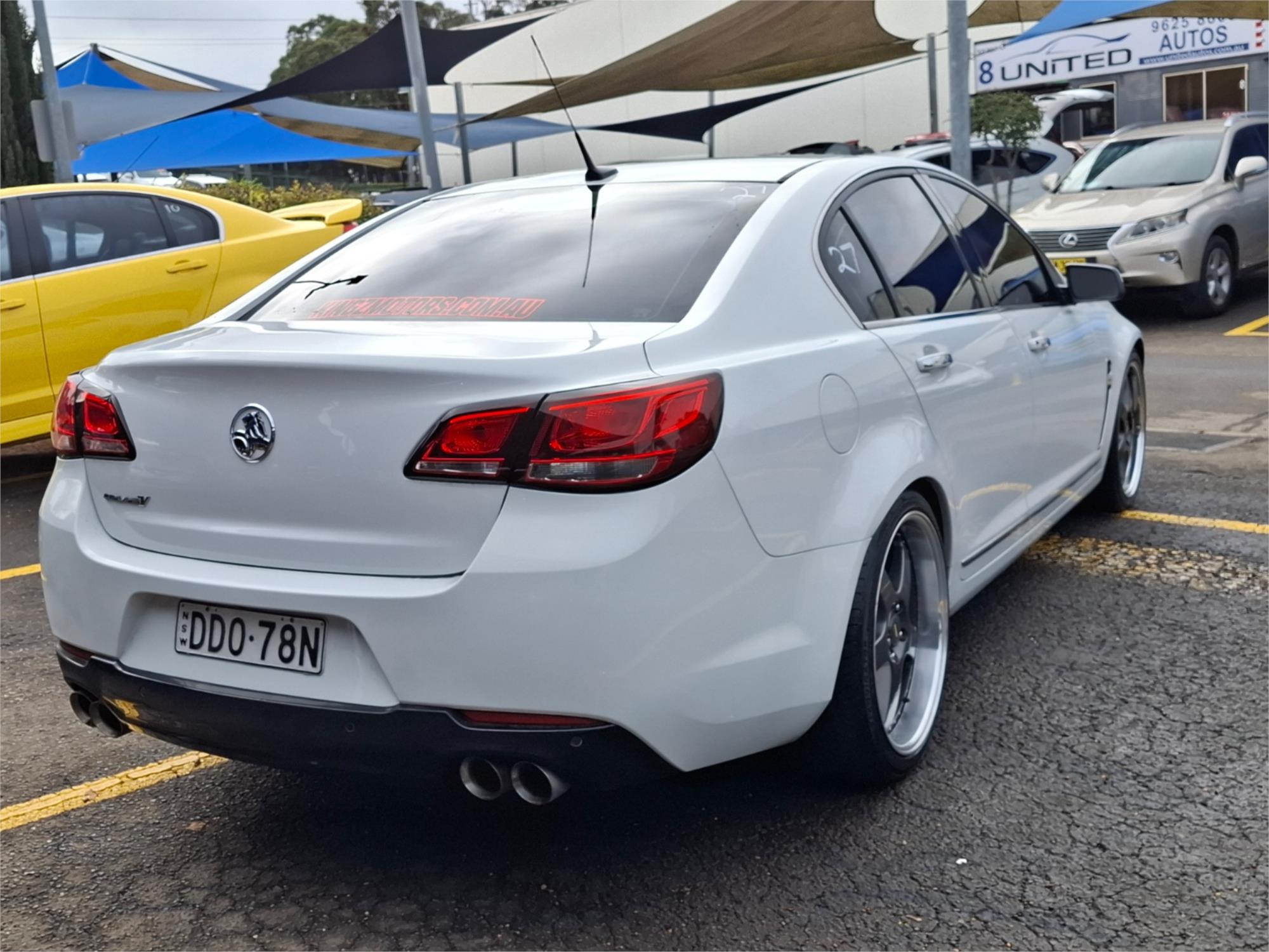 2013 HOLDEN CALAIS VF V 6 SP AUTOMATIC 4D SEDAN