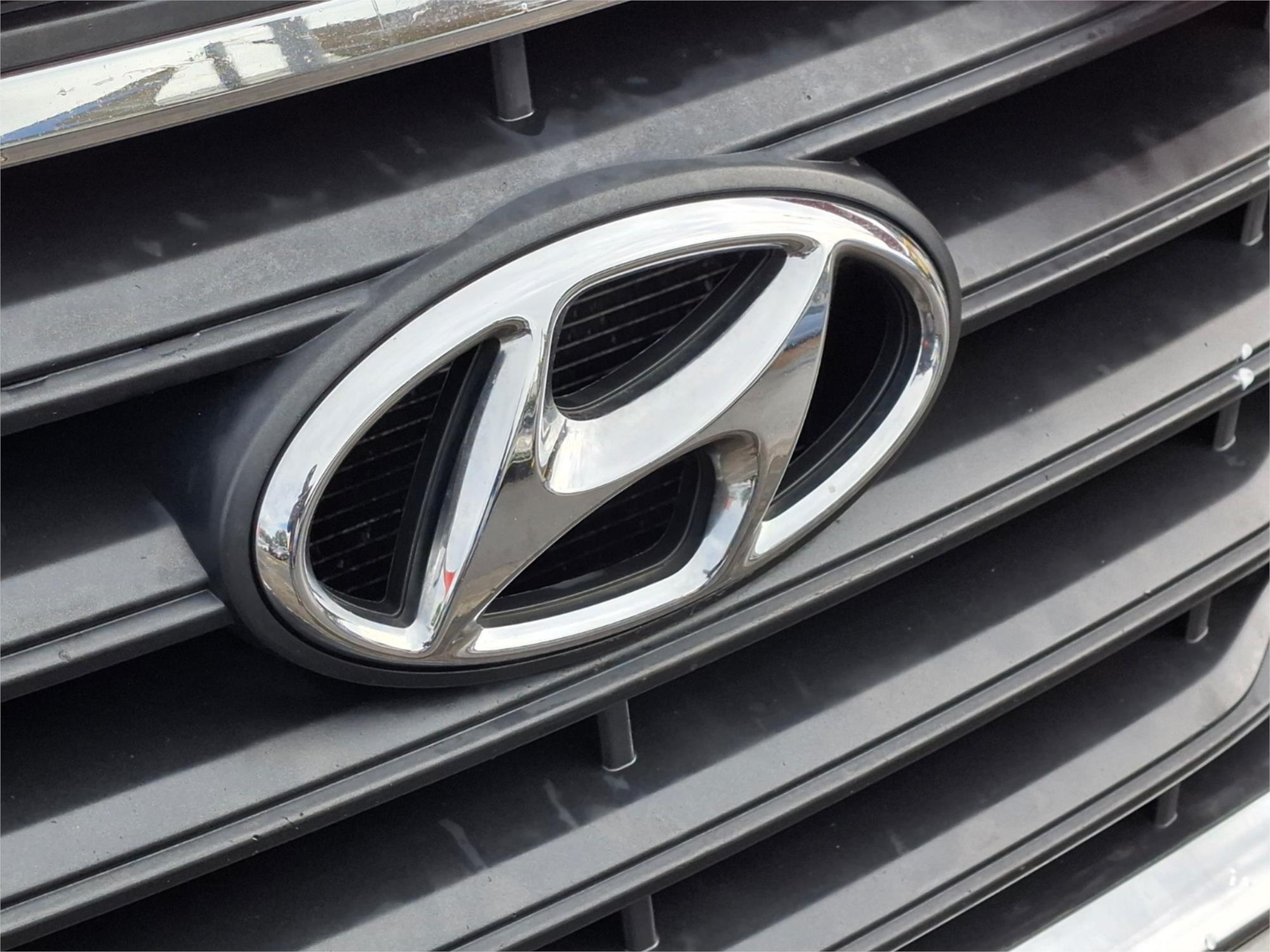 2020 HYUNDAI iLOAD TQ4 MY20 3S LIFTBACK 5 SP AUTOMATIC 4D VAN