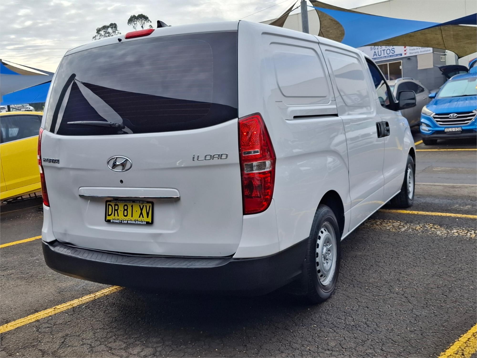 2020 HYUNDAI iLOAD TQ4 MY20 3S LIFTBACK 5 SP AUTOMATIC 4D VAN