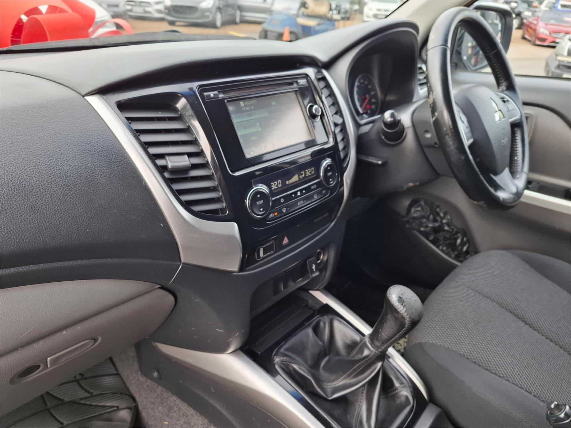 2016 MITSUBISHI TRITON MQ MY17 GLS (4x4) 6 SP MANUAL DUAL CAB UTILITY