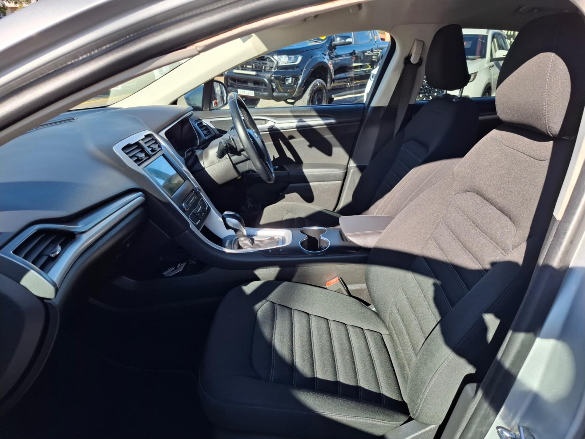 2018 FORD MONDEO MD MY18.25 AMBIENTE 6 SP AUTOMATIC 5D HATCHBACK