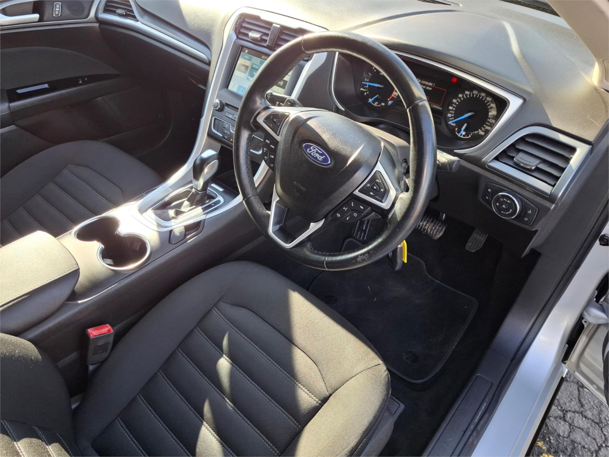 2018 FORD MONDEO MD MY18.25 AMBIENTE 6 SP AUTOMATIC 5D HATCHBACK