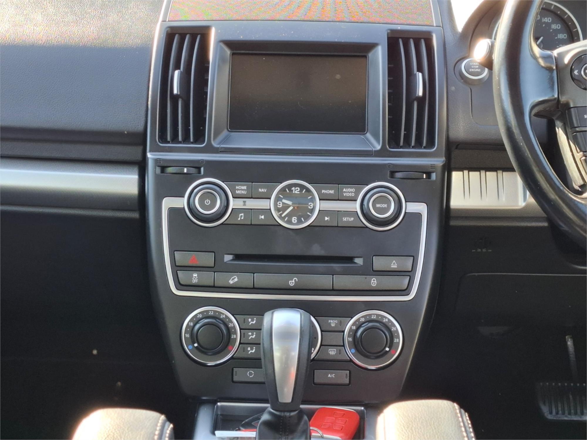 2013 LAND ROVER FREELANDER 2 LF MY13 SD4 SE (4x4) 6 SP AUTOMATIC 4D WAGON