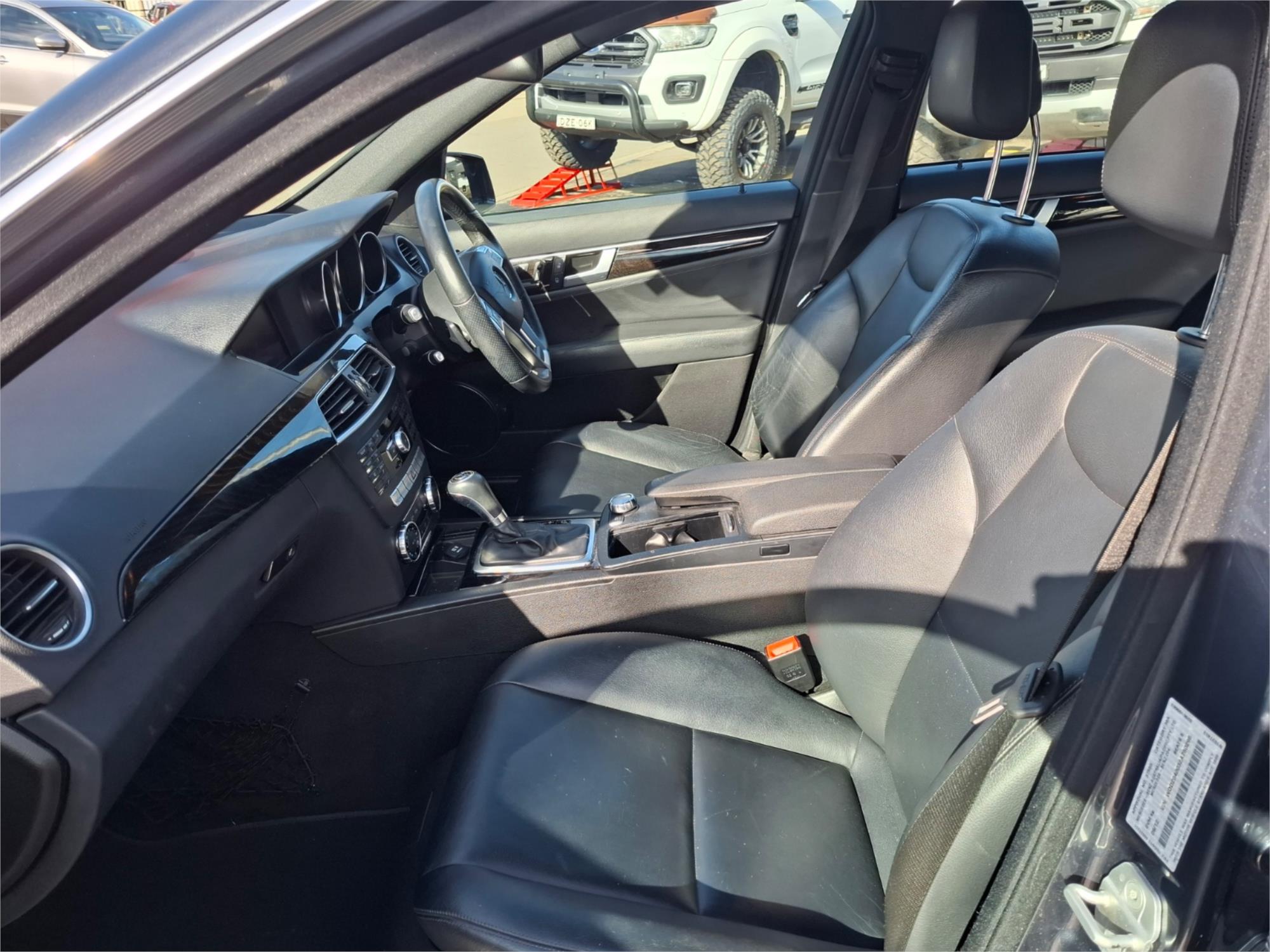 2012 MERCEDES-BENZ C250 W204 MY11 CDI AVANTGARDE BE 7 SP AUTOMATIC G-TRONIC 4D SEDAN