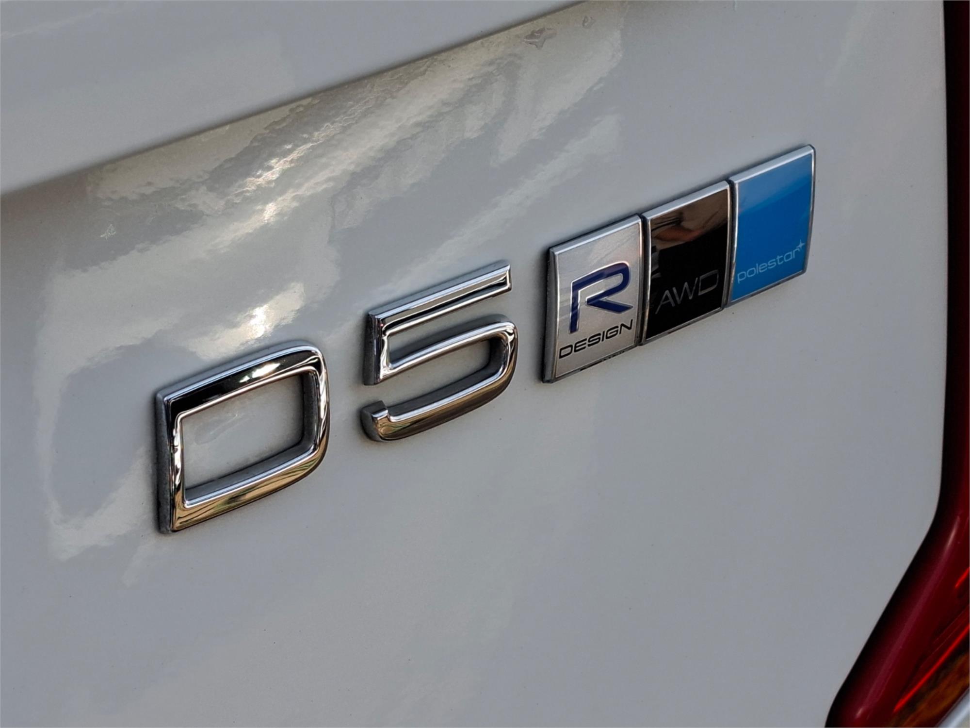 2017 VOLVO XC90 256 MY17 D5 R-DESIGN (AWD) 8 SP AUTOMATIC GEARTRONIC 4D WAGON
