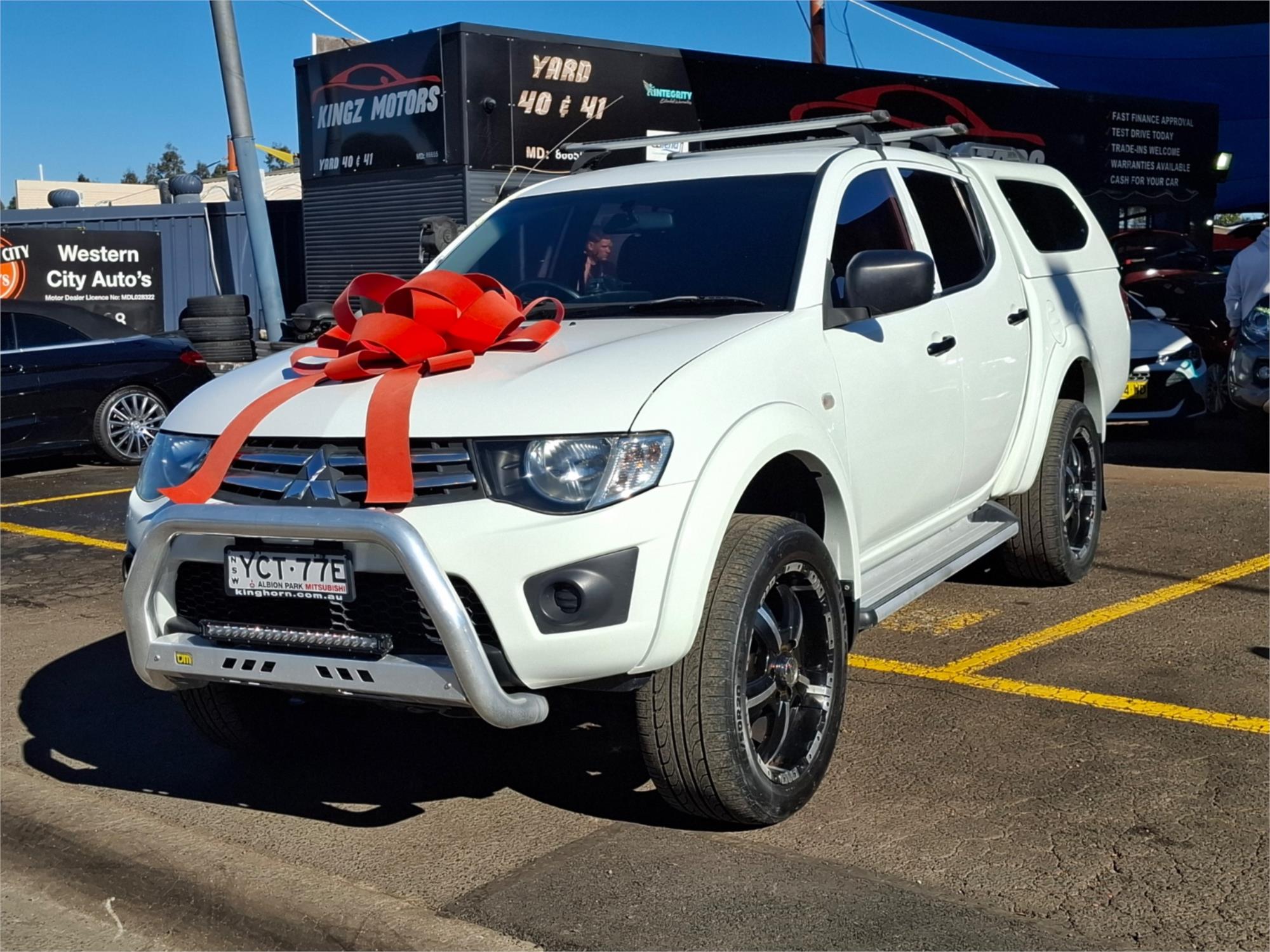 2013 MITSUBISHI TRITON MN MY12 GLX (4x4) 5 SP MANUAL 4x4 DOUBLE CAB UTILITY