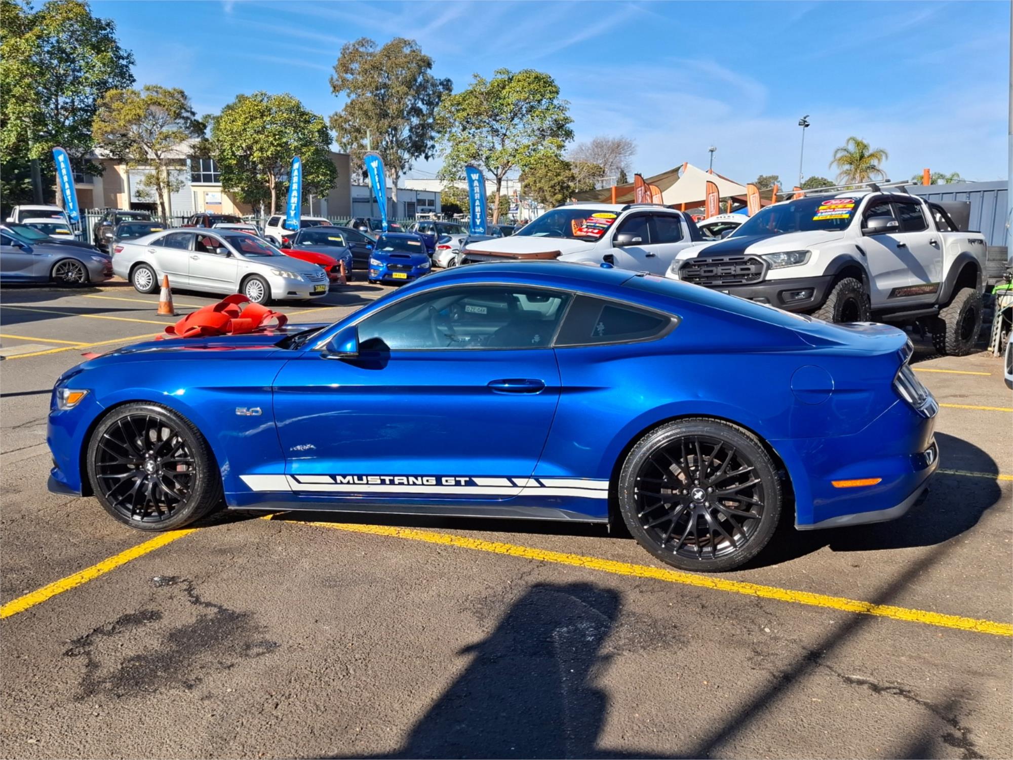 2017 FORD MUSTANG FM MY17 FASTBACK GT 5.0 V8 6 SP MANUAL 2D COUPE