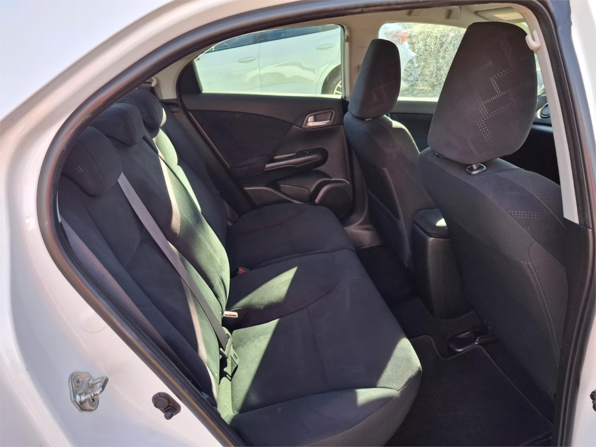 2013 HONDA CIVIC FK MY13 VTi-S 6 SP MANUAL 5D HATCHBACK