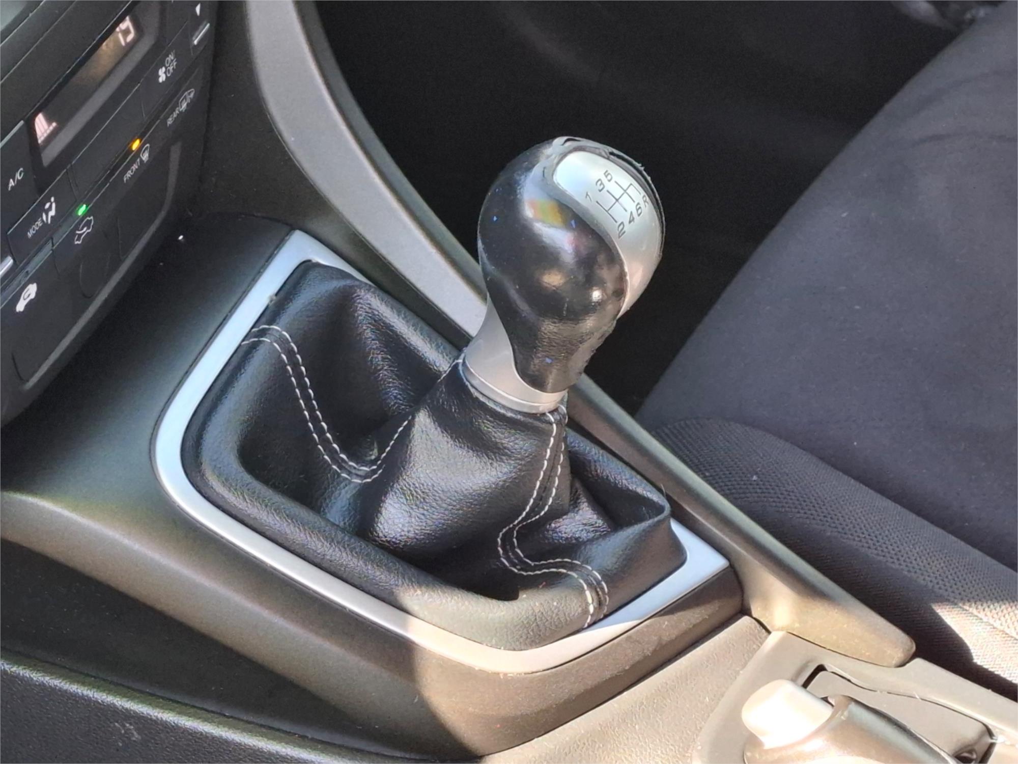 2013 HONDA CIVIC FK MY13 VTi-S 6 SP MANUAL 5D HATCHBACK