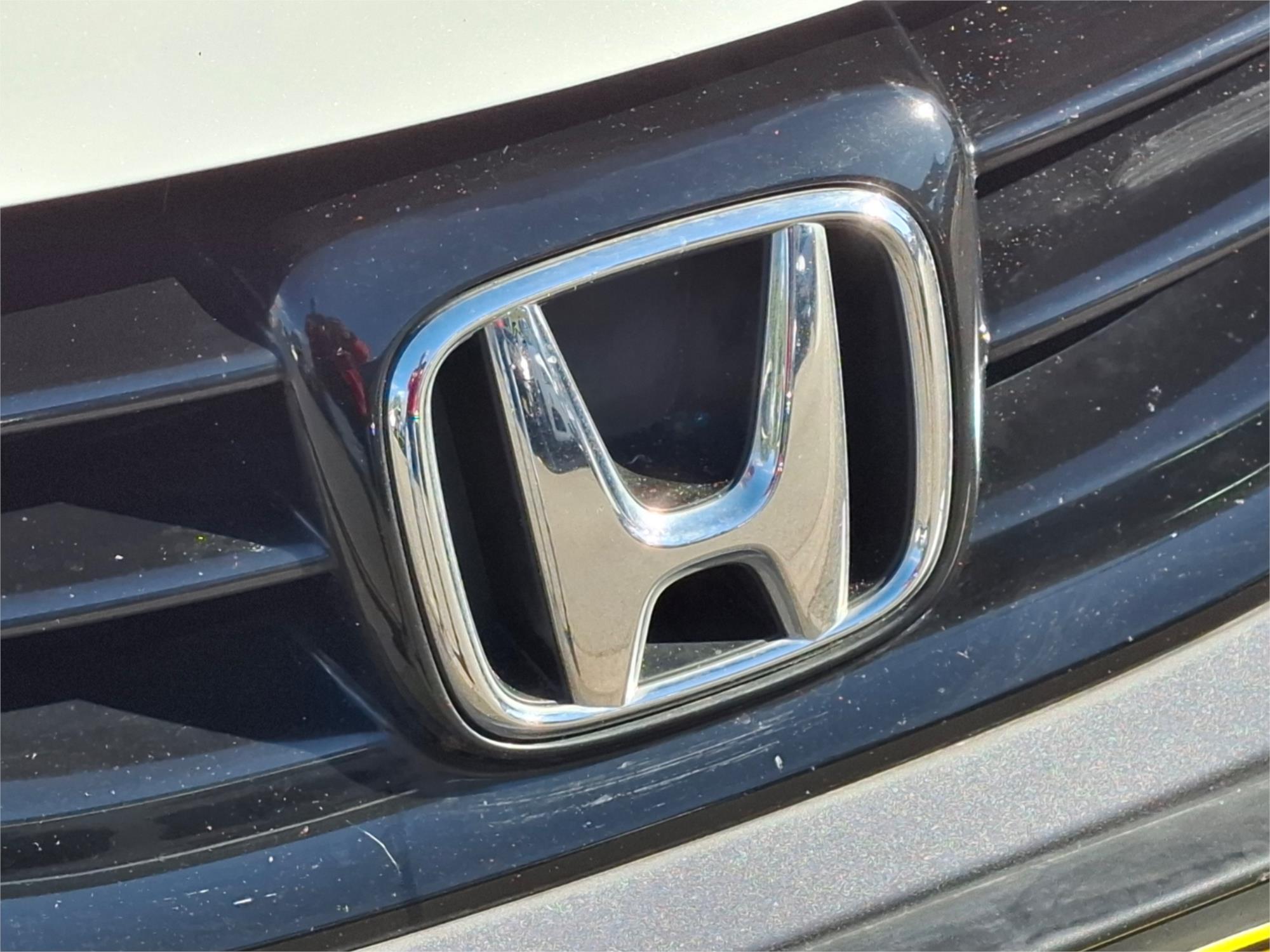 2013 HONDA CIVIC FK MY13 VTi-S 6 SP MANUAL 5D HATCHBACK