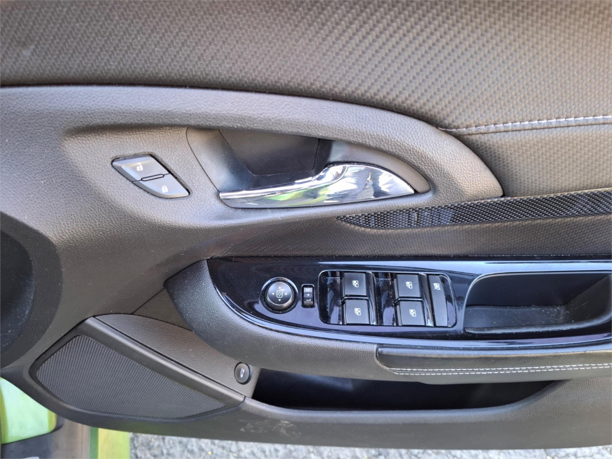 2016 HOLDEN COMMODORE VF II SV6 6 SP AUTOMATIC 4D SEDAN