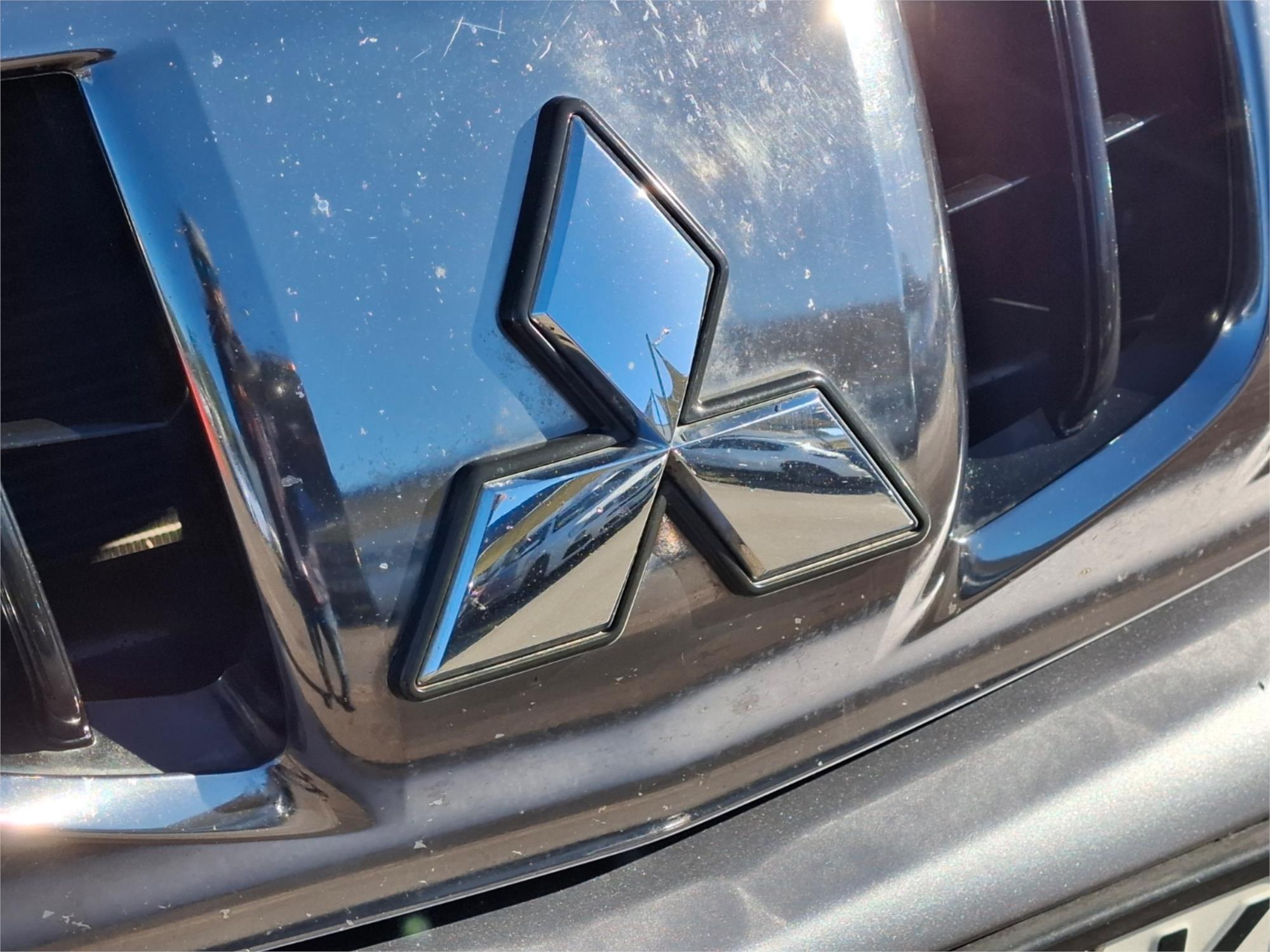 2017 MITSUBISHI TRITON MQ MY17 GLX (4x4) 6 SP MANUAL DUAL C/CHAS