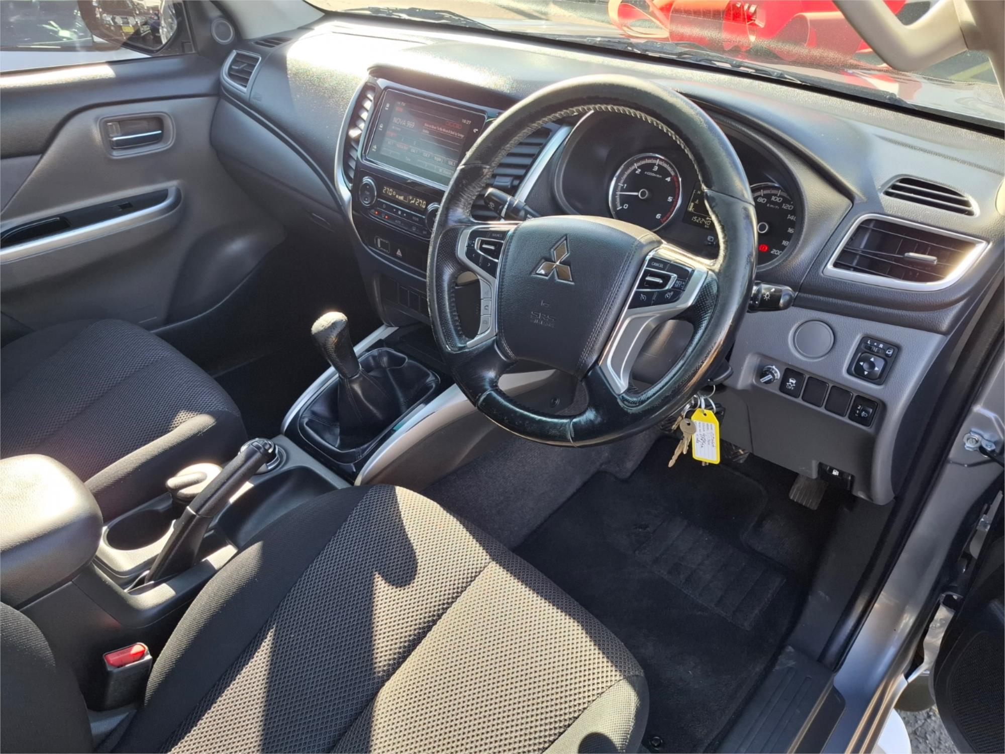 2017 MITSUBISHI TRITON MQ MY17 GLX (4x4) 6 SP MANUAL DUAL C/CHAS