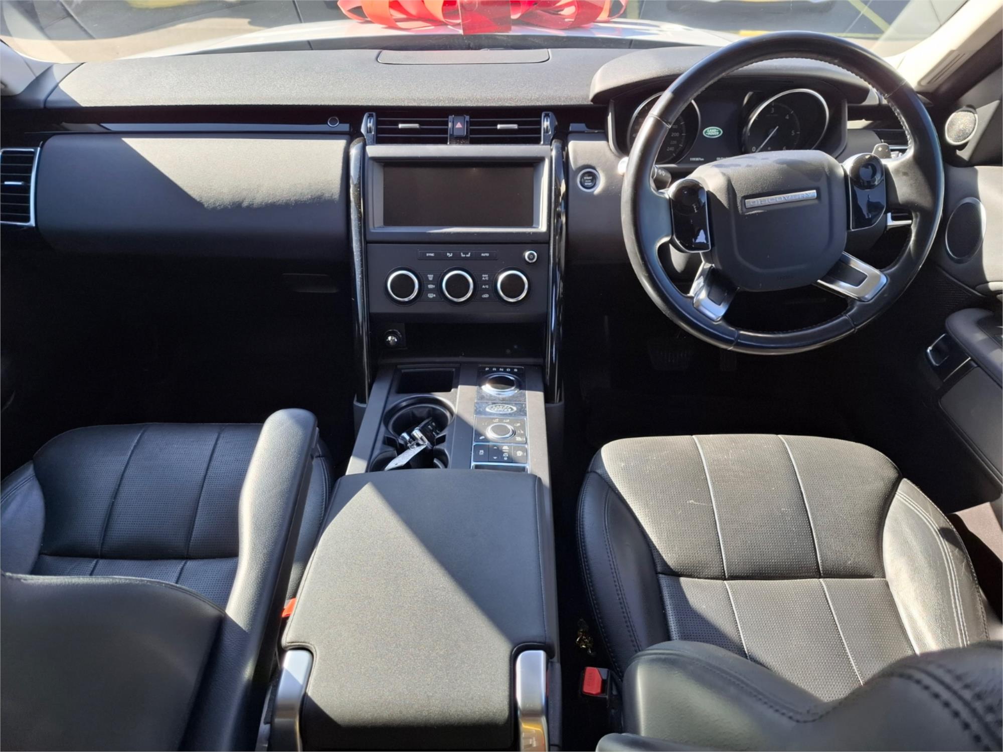 2018 LAND ROVER DISCOVERY L462 MY19 SD4 SE (177kW) 8 SP AUTOMATIC 4D WAGON