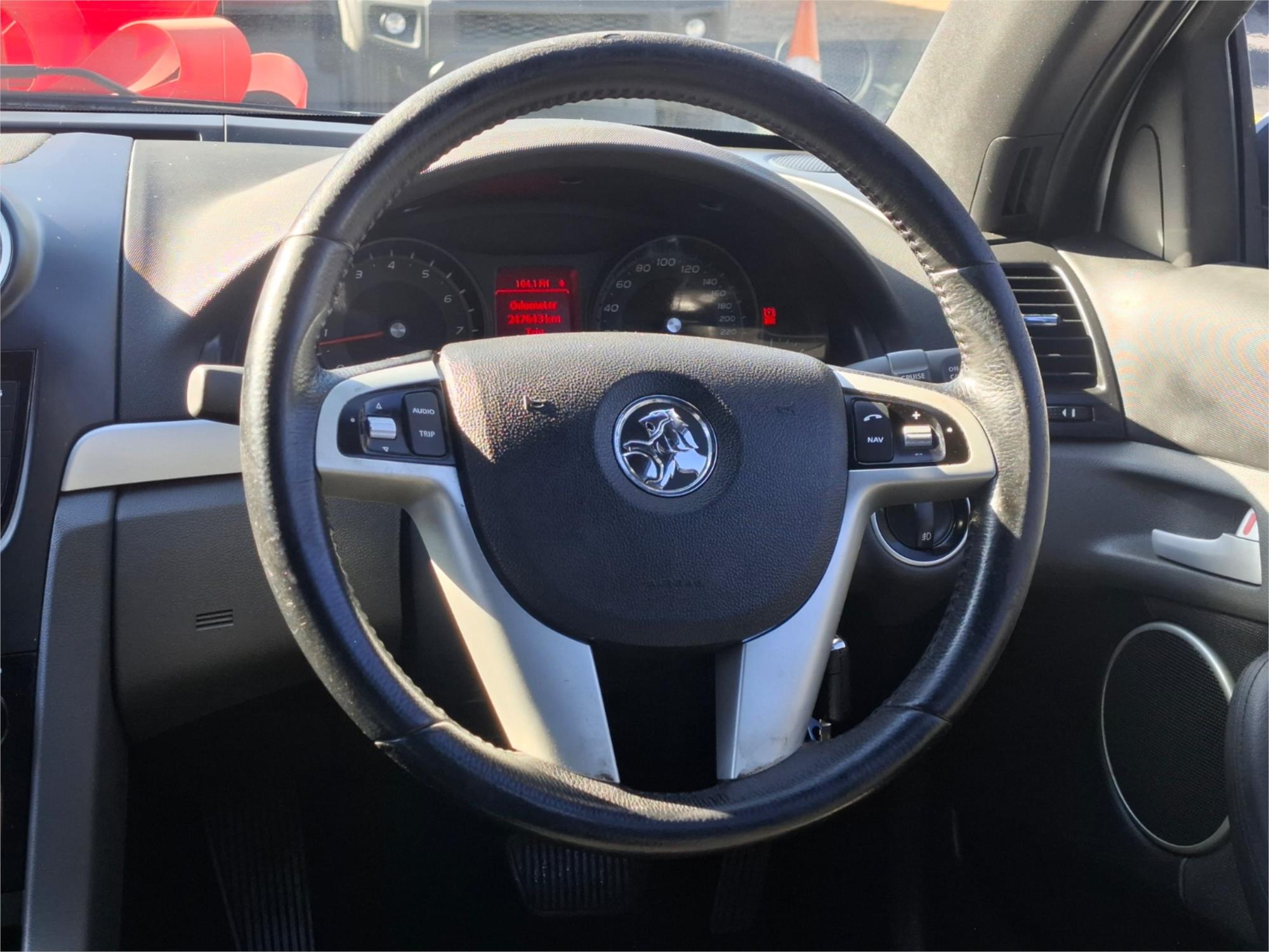 2011 HOLDEN COMMODORE VE II MY12 SV6 6 SP AUTOMATIC 4D SEDAN