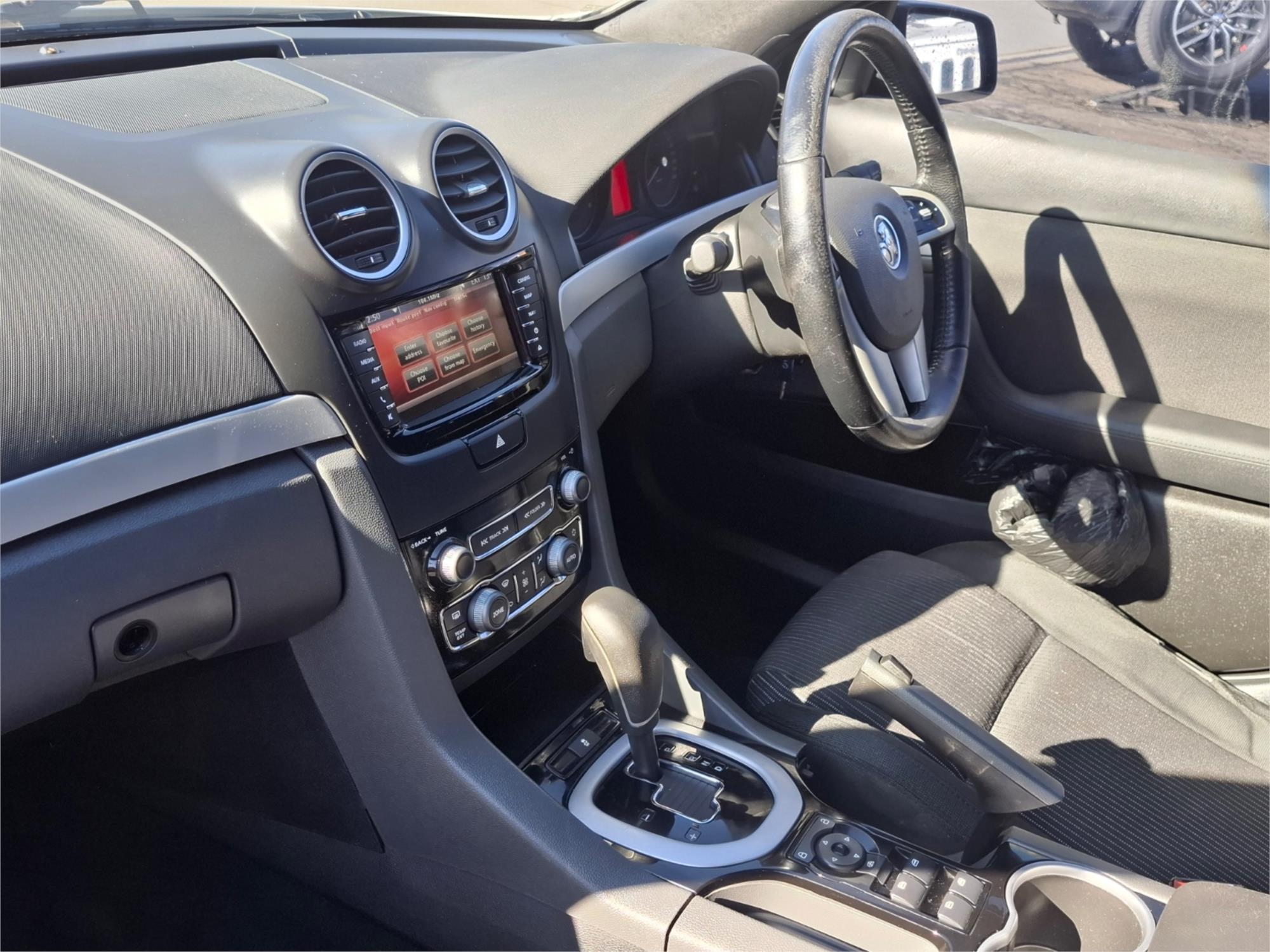 2011 HOLDEN COMMODORE VE II MY12 SV6 6 SP AUTOMATIC 4D SEDAN
