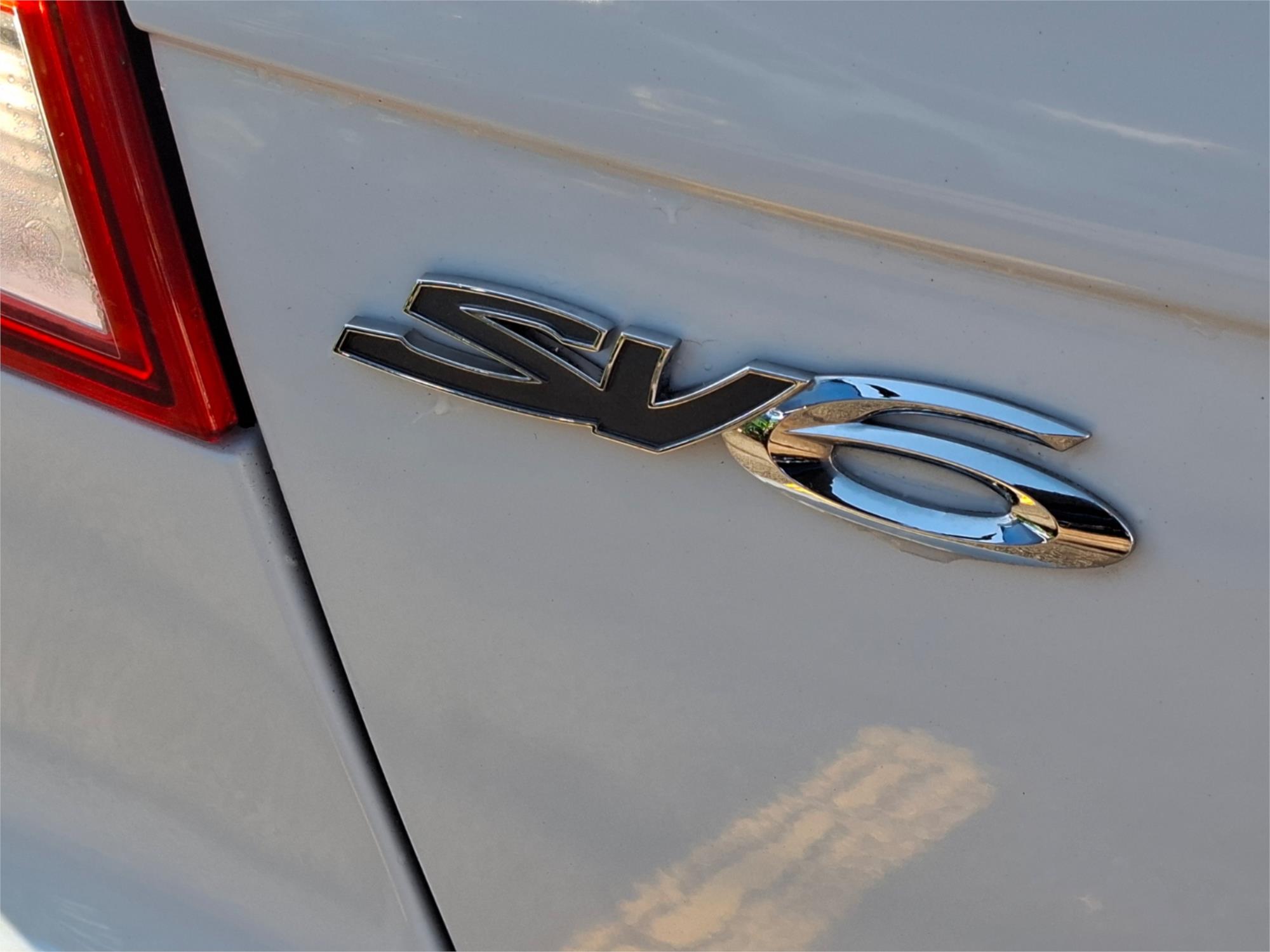 2011 HOLDEN COMMODORE VE II MY12 SV6 6 SP AUTOMATIC 4D SEDAN