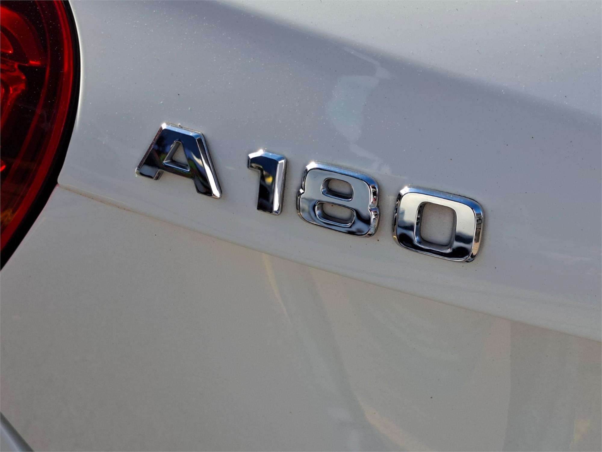 2017 MERCEDES-BENZ A180 176 MY17 7 SP AUTOMATIC 5D HATCHBACK