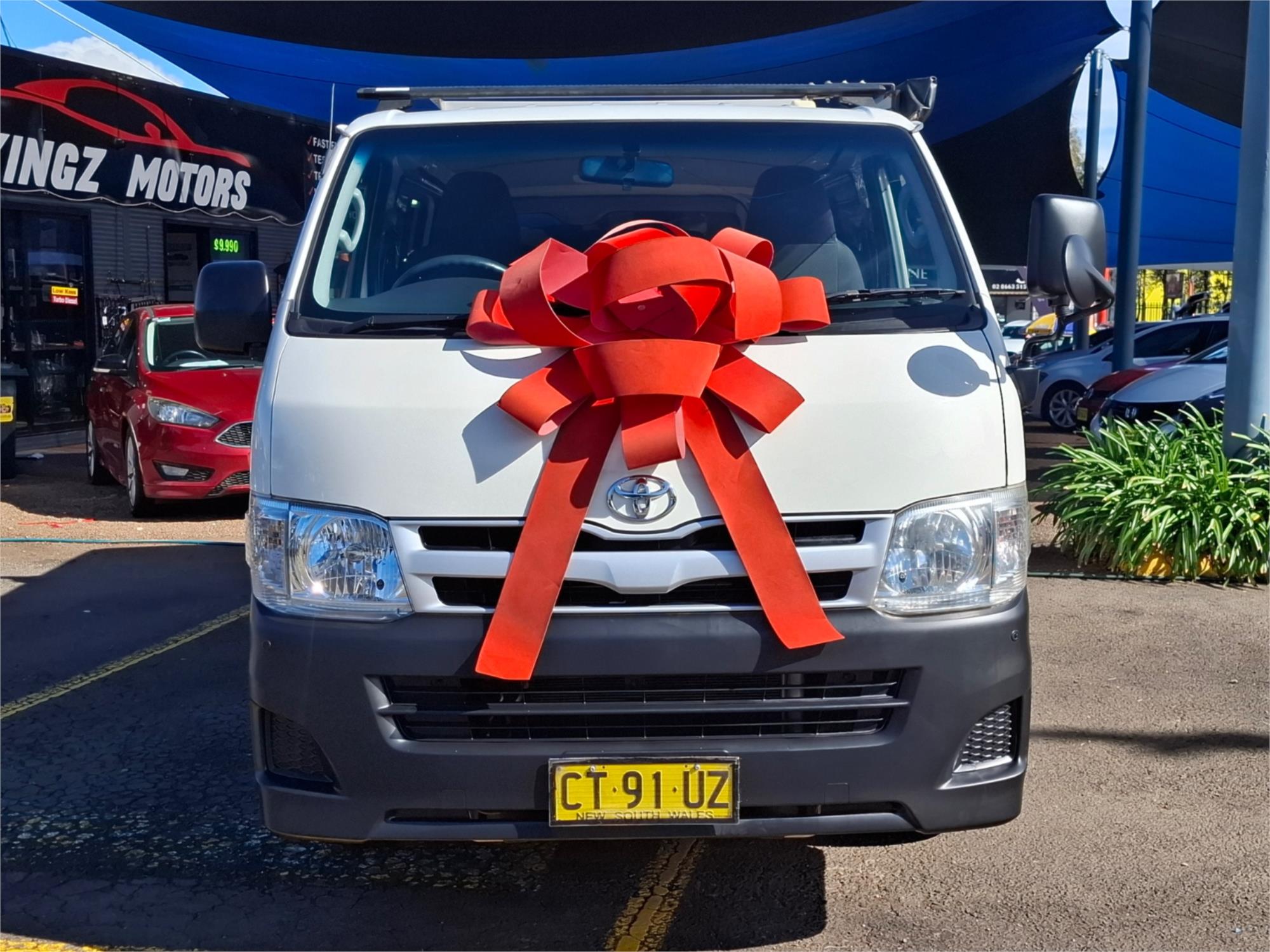 2012 TOYOTA HIACE KDH201R MY11 UPGRADE LWB 4 SP AUTOMATIC 4D VAN