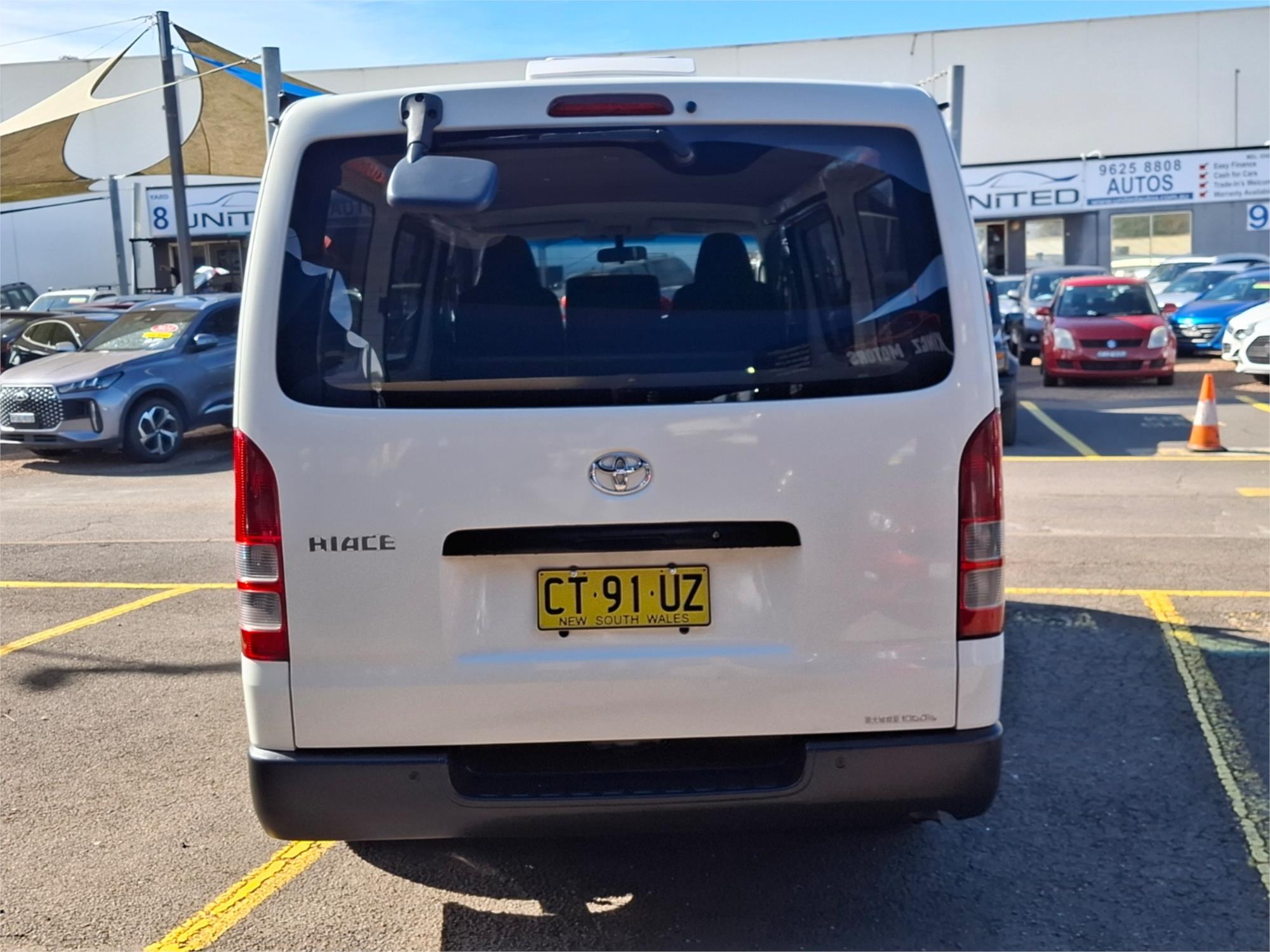 2012 TOYOTA HIACE KDH201R MY11 UPGRADE LWB 4 SP AUTOMATIC 4D VAN