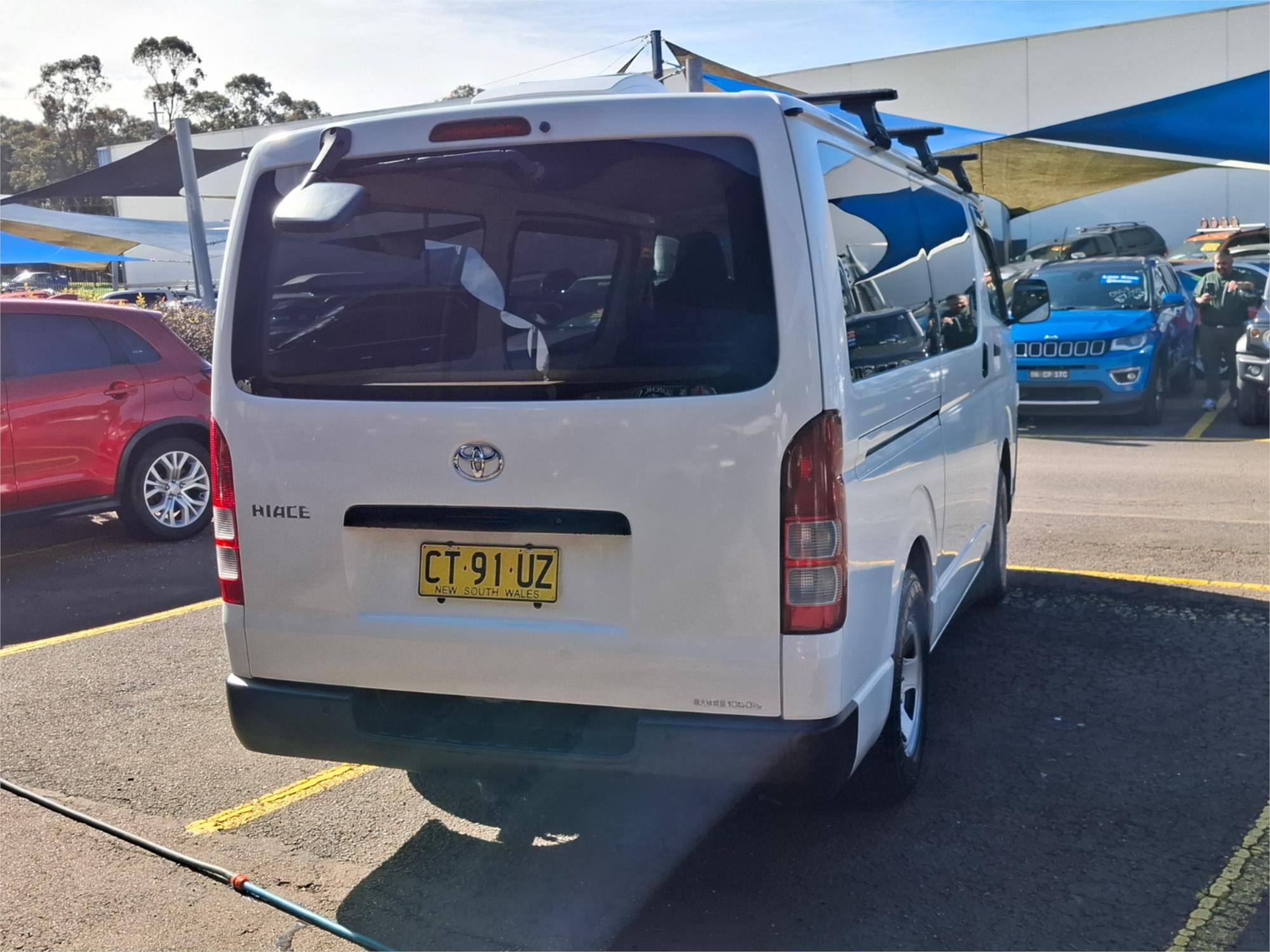 2012 TOYOTA HIACE KDH201R MY11 UPGRADE LWB 4 SP AUTOMATIC 4D VAN