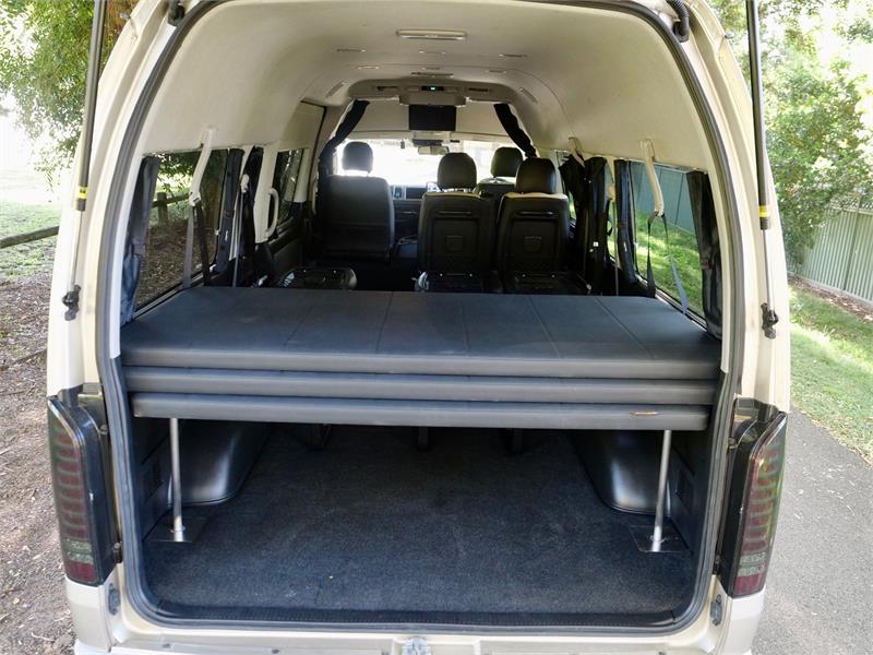 2020 TOYOTA HIACE TRH229R MY20 UPGRADE AUTOMATIC VAN