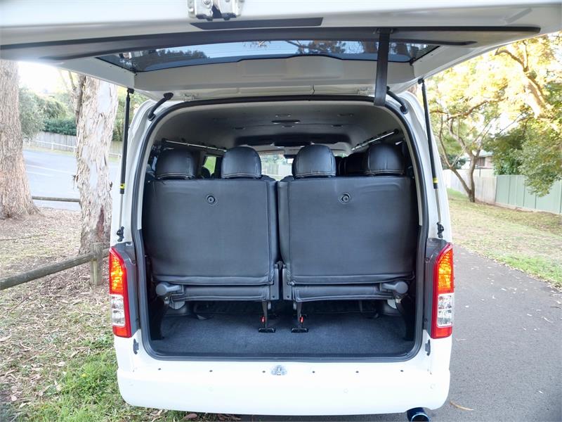 2020 TOYOTA HIACE TRH219R MY20 UPGRADE AUTOMATIC BUS