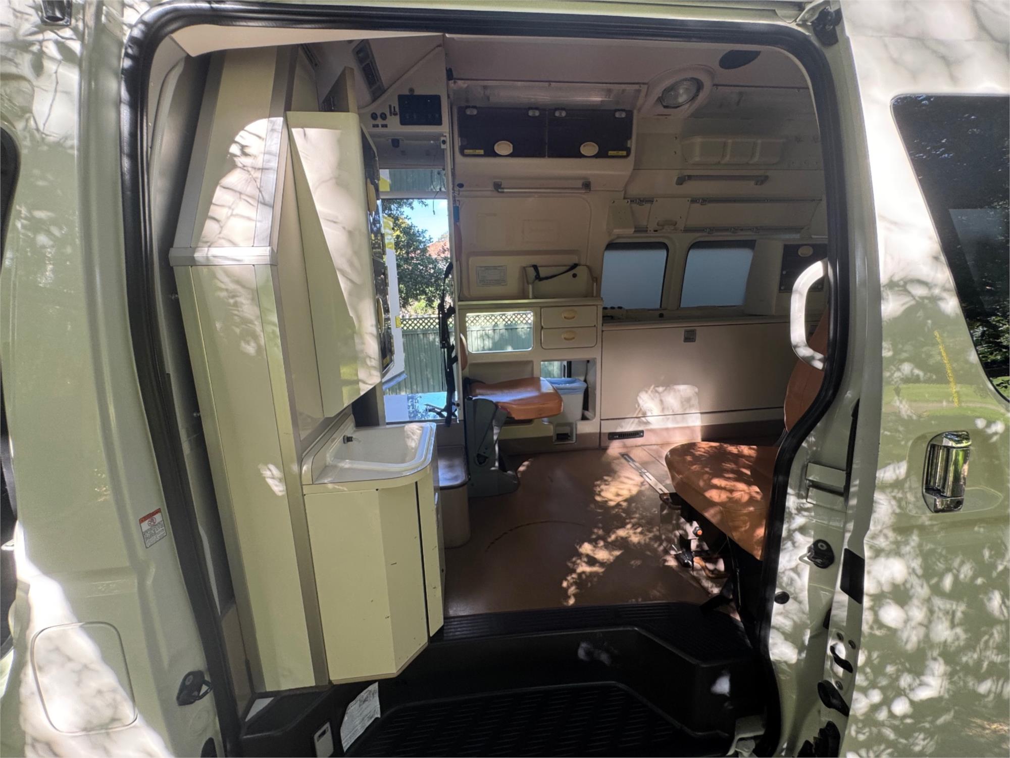 2015 TOYOTA HIACE TRH226 AUTOMATIC VAN