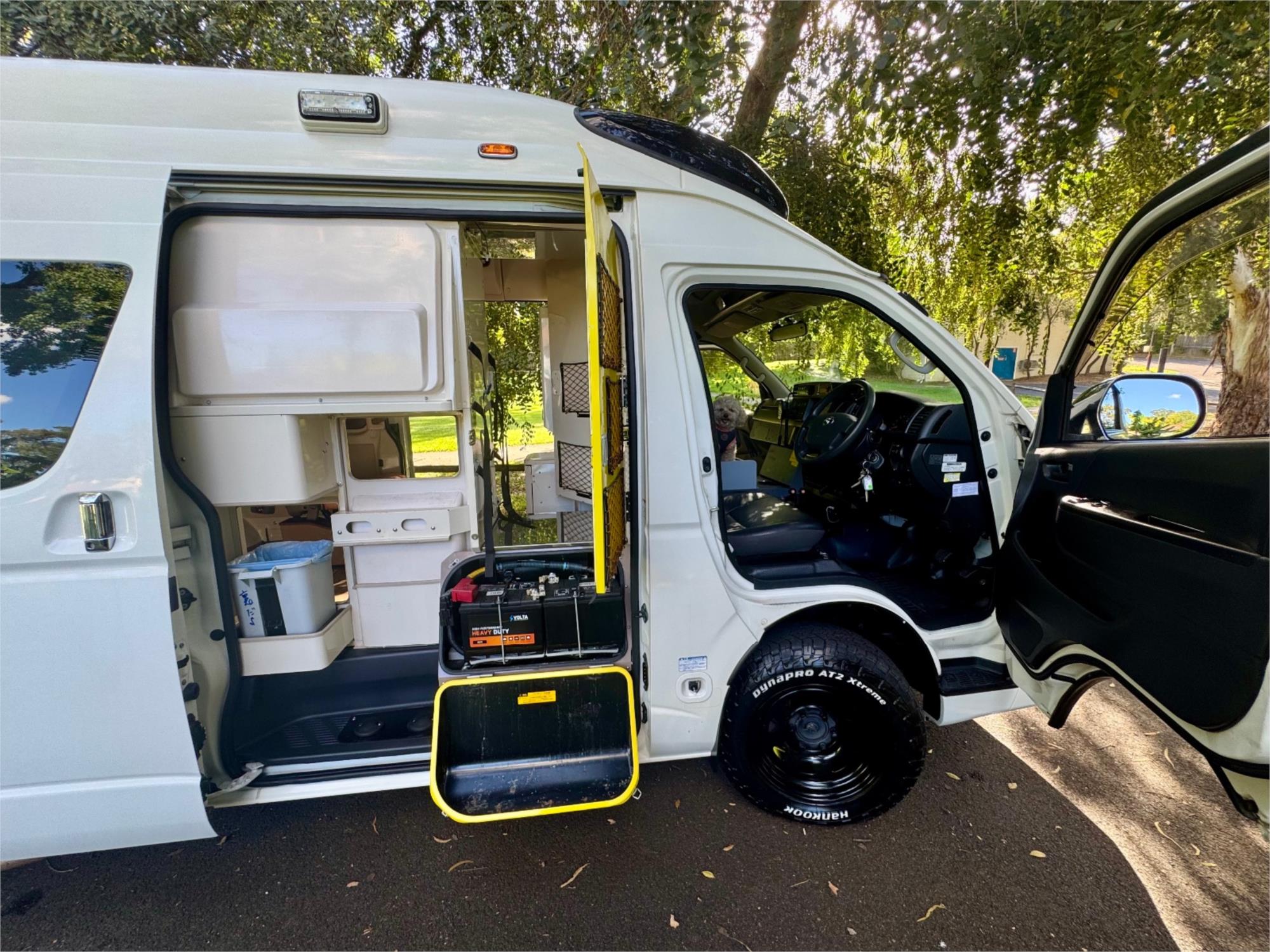 2015 TOYOTA HIACE TRH226 AUTOMATIC VAN