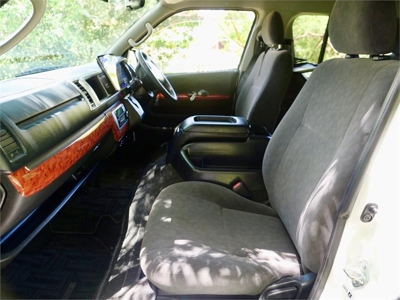 2018 TOYOTA HIACE TRH229 GRAND CABIN WAGON