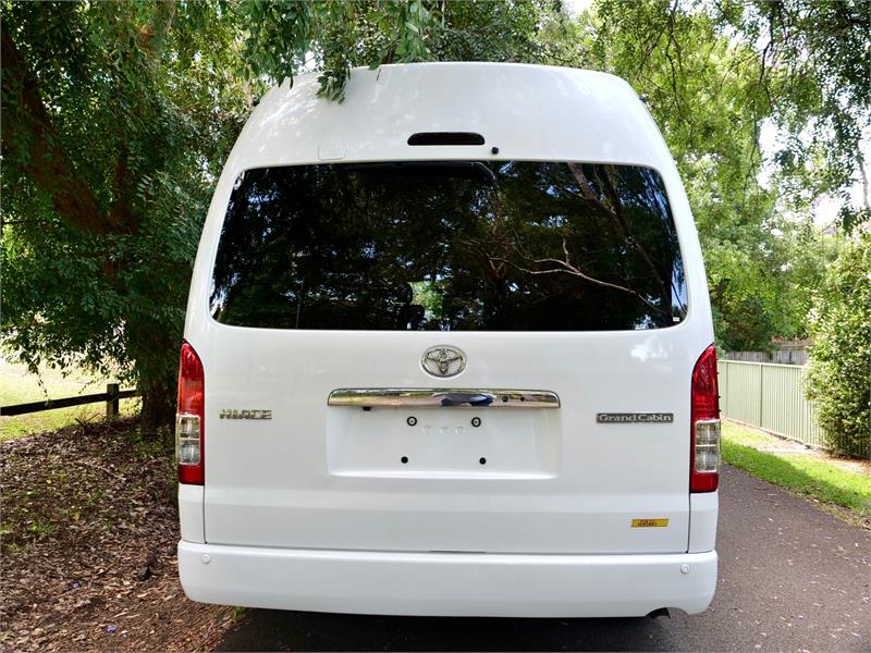 2018 TOYOTA HIACE TRH229 GRAND CABIN WAGON
