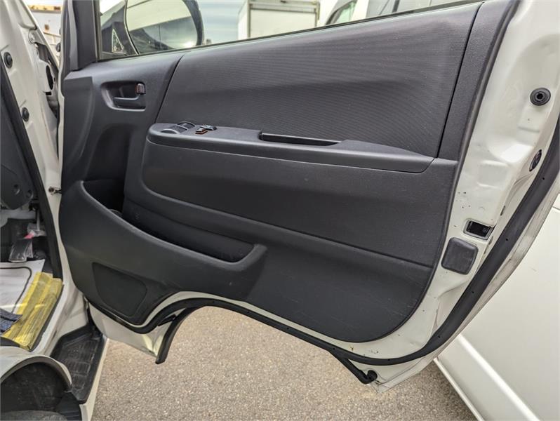 2015 TOYOTA HIACE TRH226 AUTOMATIC VAN