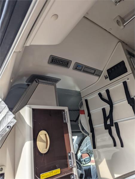 2015 TOYOTA HIACE TRH226 AUTOMATIC VAN