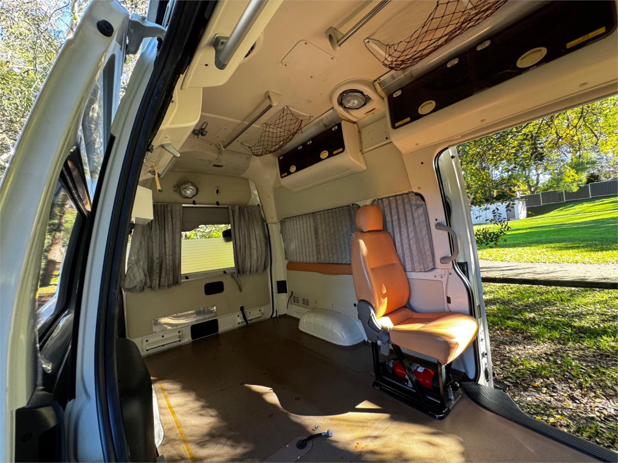 2015 TOYOTA HIACE TRH226 AUTOMATIC VAN